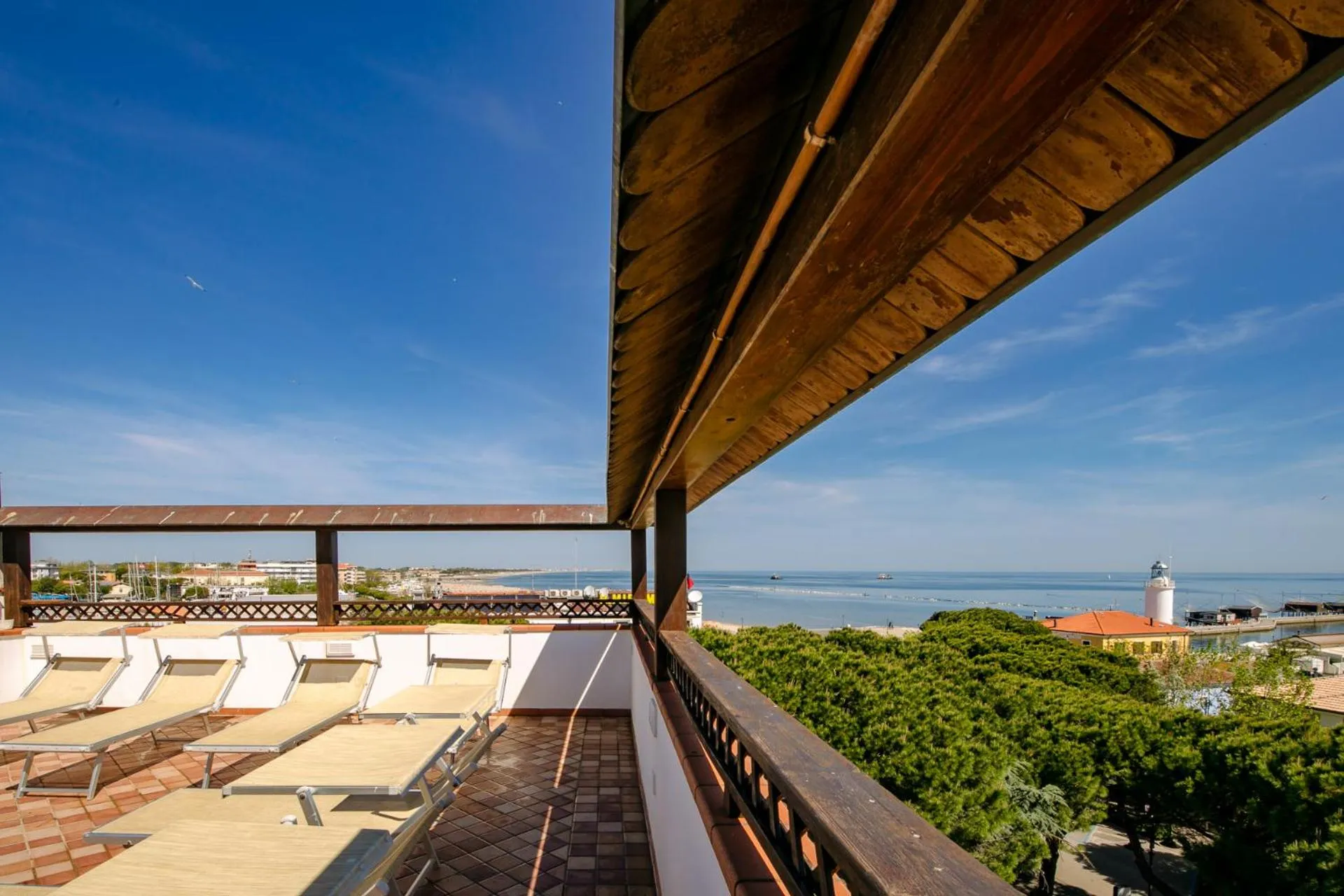 Balcony/Terrace in New Bristol Sport Hotel