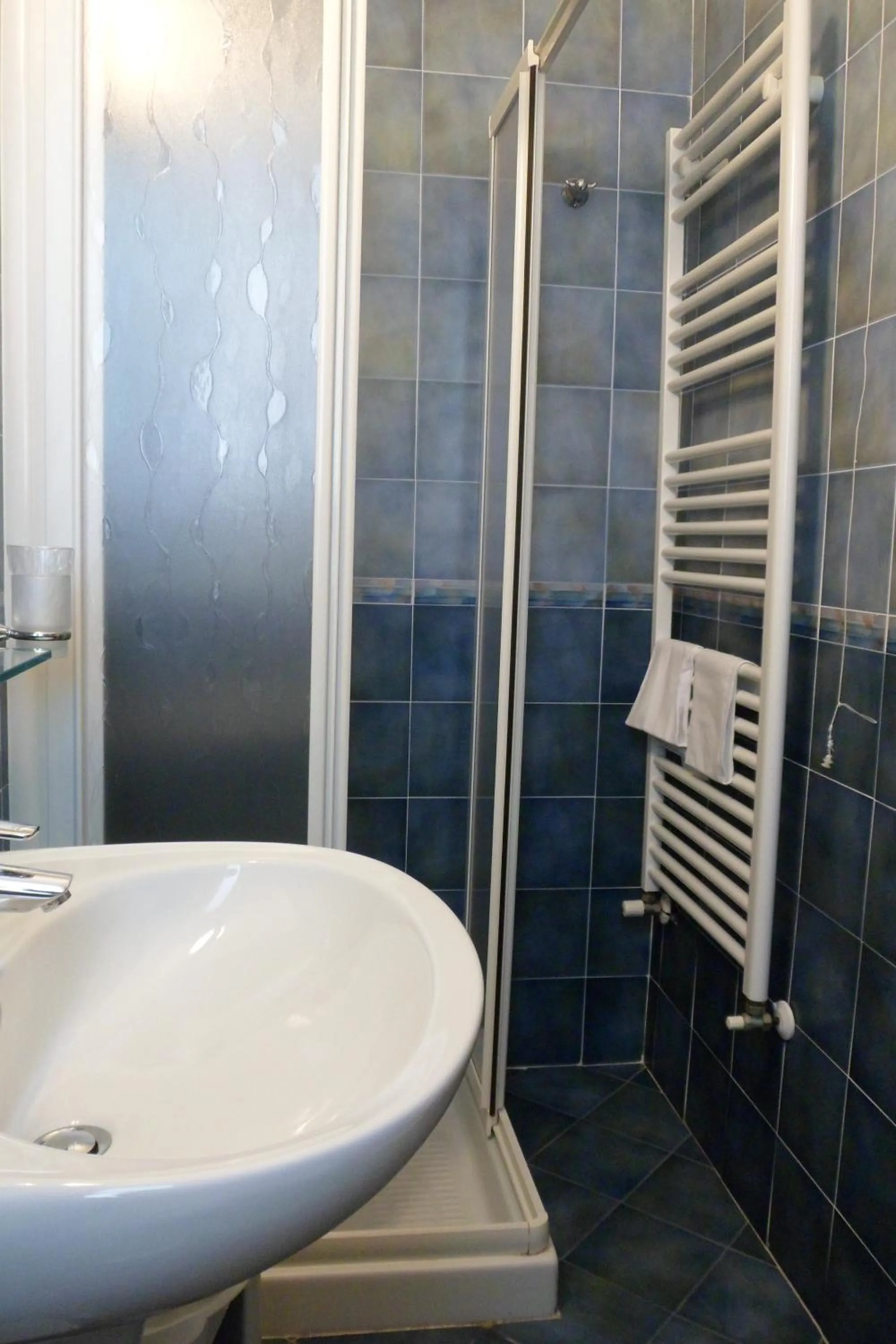 Bathroom in New Bristol Sport Hotel