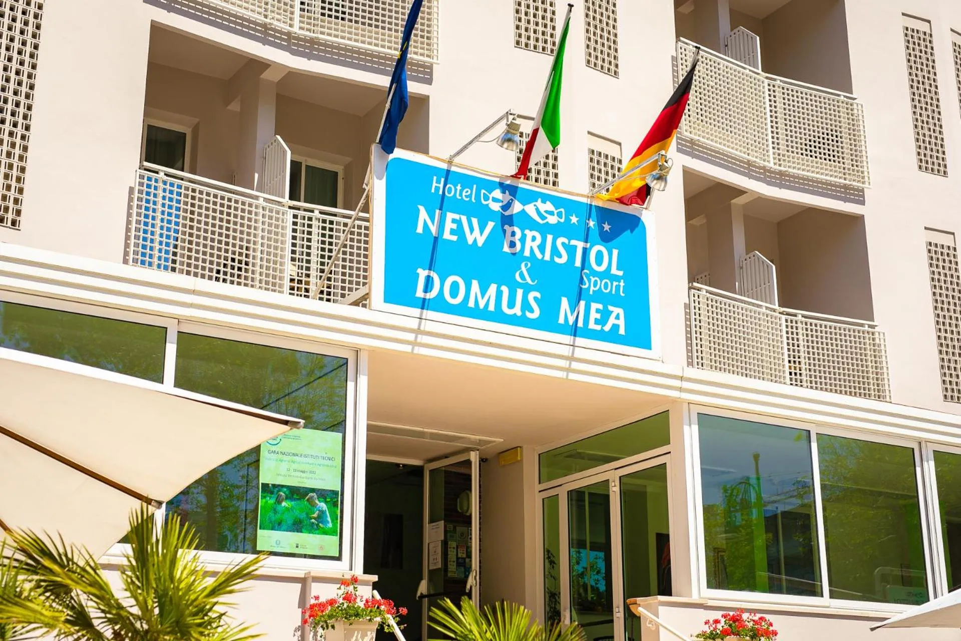 Facade/entrance in New Bristol Sport Hotel