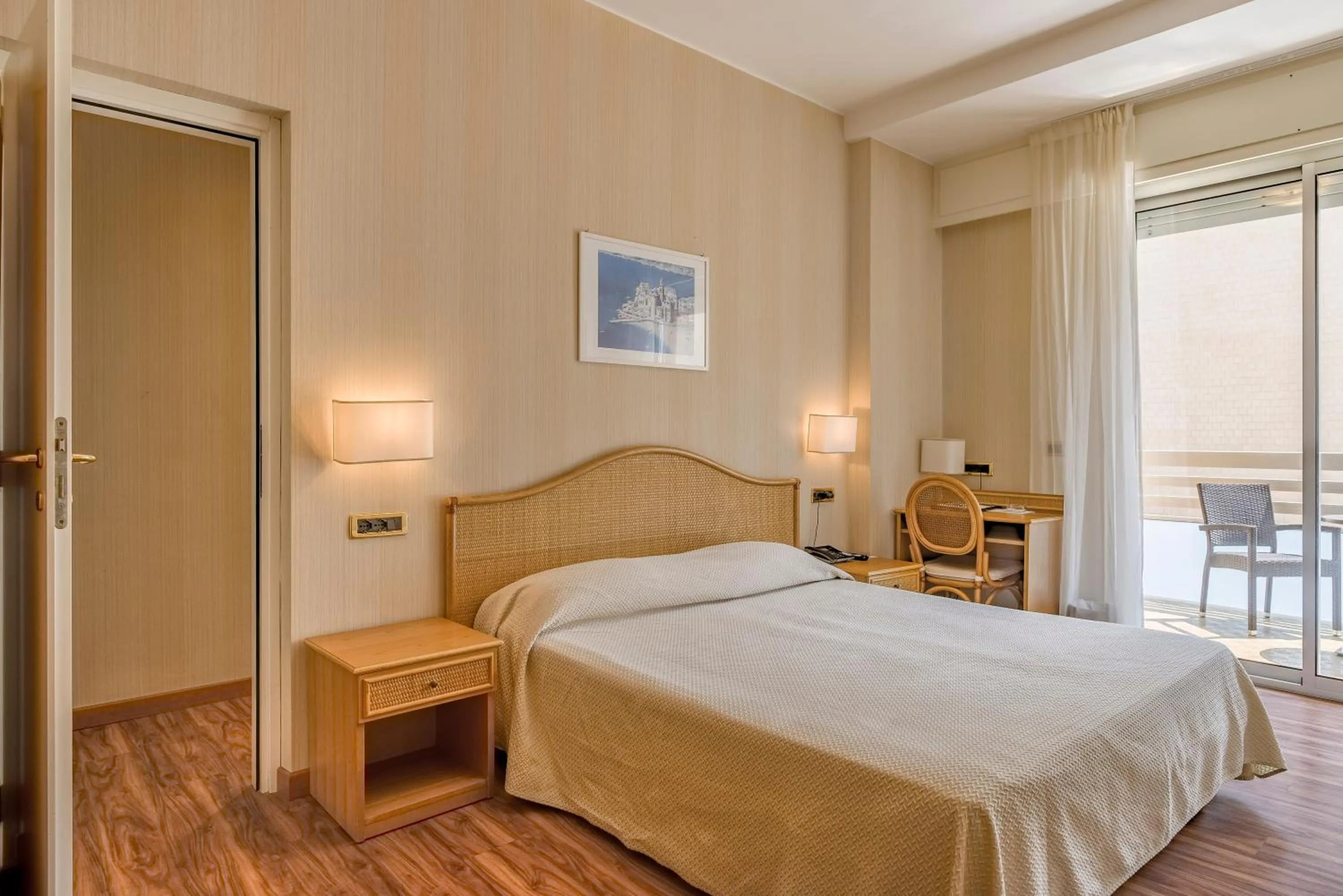 Photo of the whole room, Bed in Hotel Garden Lido