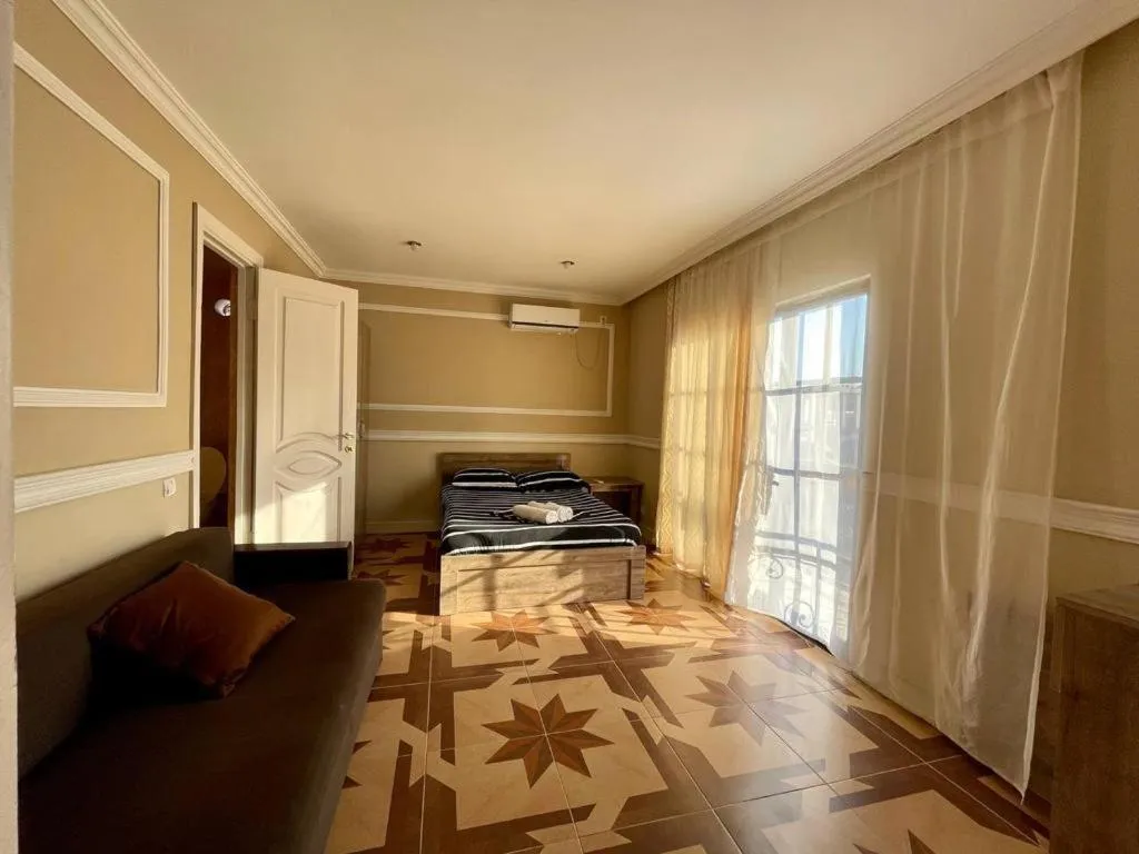 Property building in Del Mar