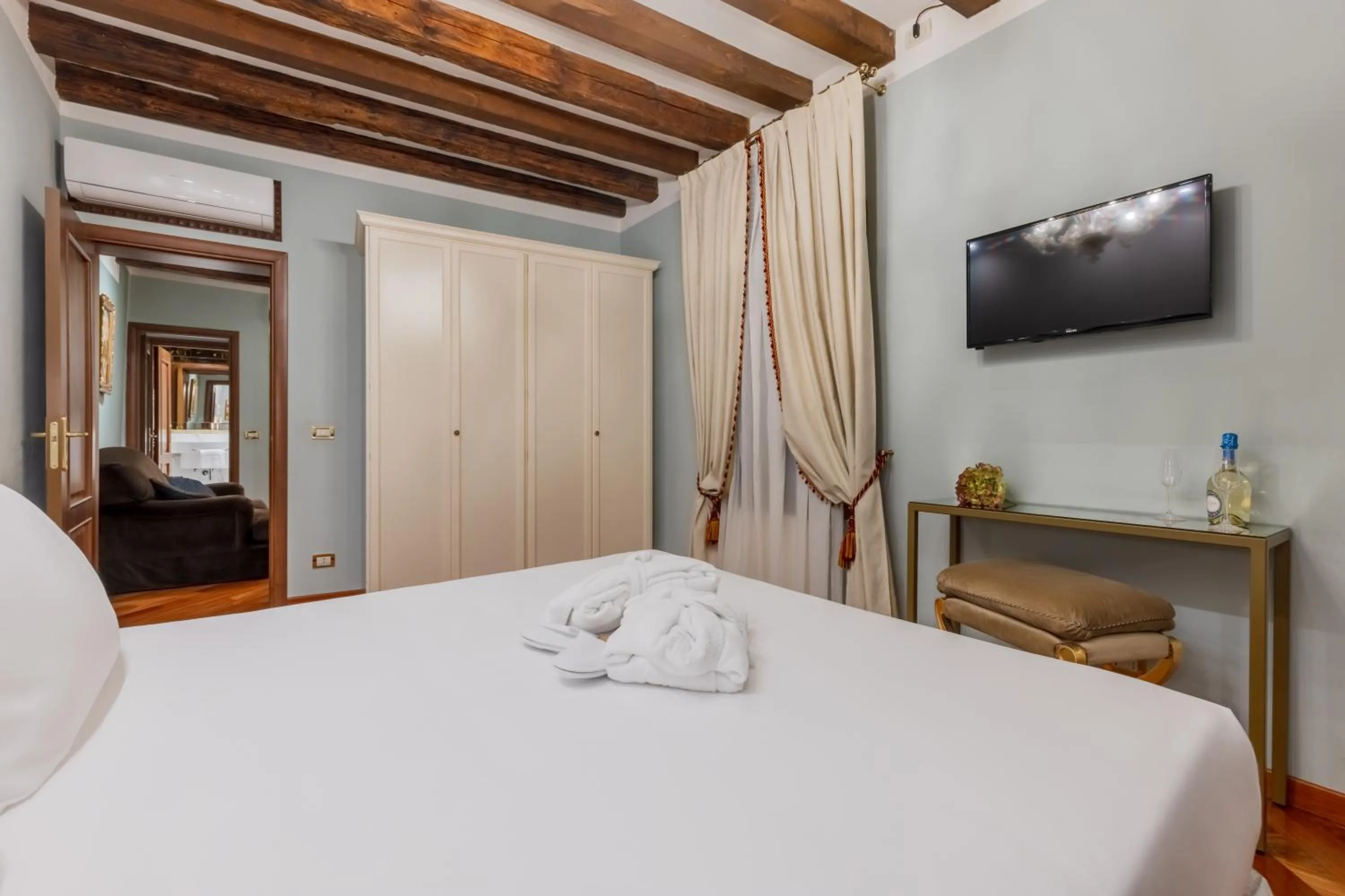 Bedroom, Bed in Cà dell'arte Suite