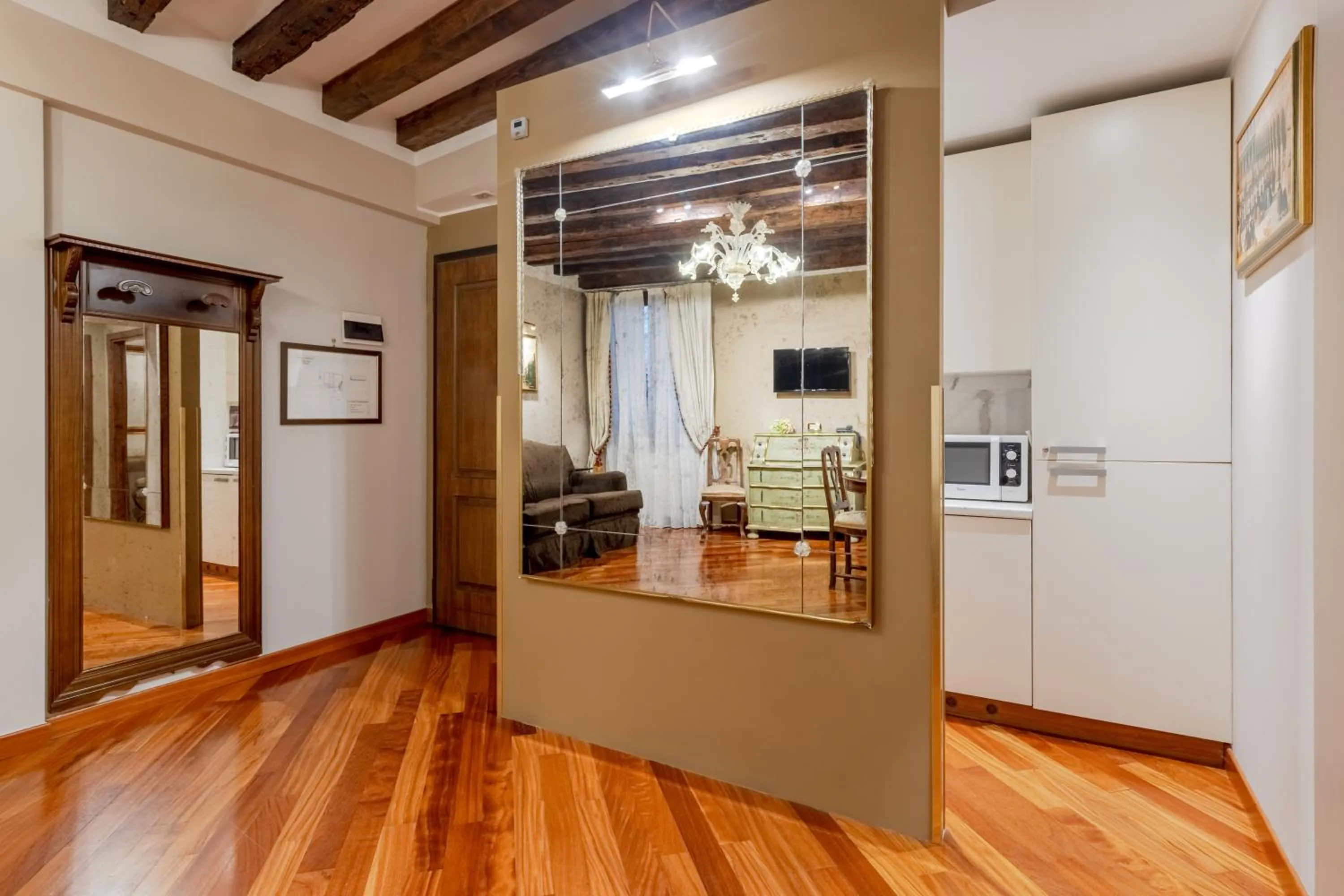 Facade/entrance in Cà dell'arte Suite