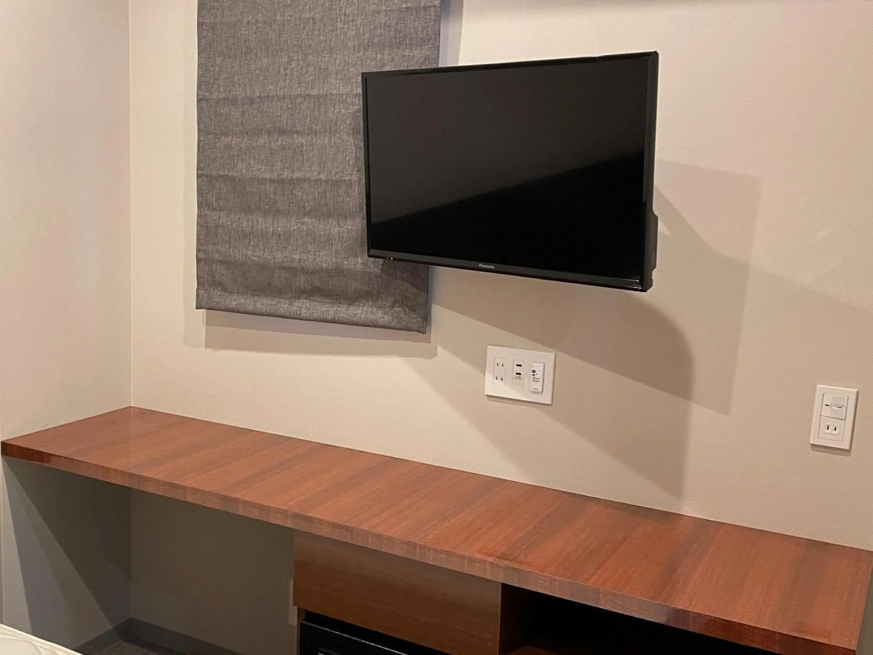 TV and multimedia in HOTEL ERENOA TV and multimedia in HOTEL ERENOA