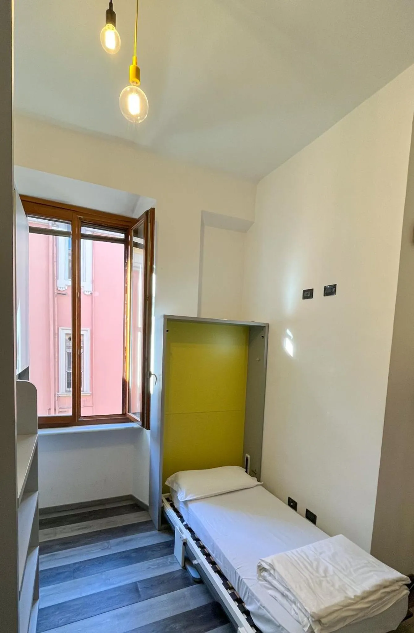 Bed in Free Hostels Roma