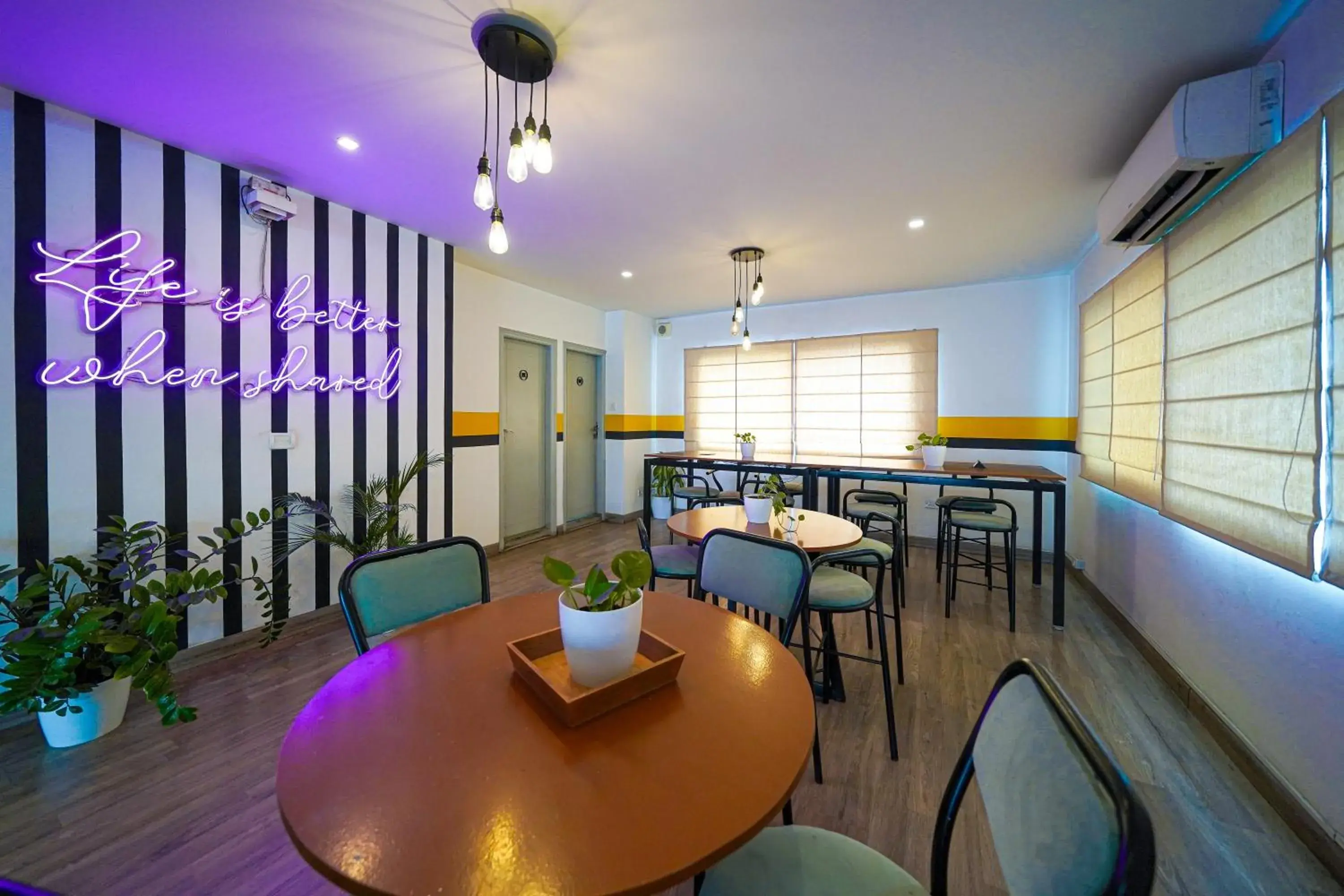 Restaurant/places to eat in Olive Zip Koramangala 100Ft Road by Embassy Group Restaurant/places to eat in Olive Zip Koramangala 100Ft Road by Embassy Group