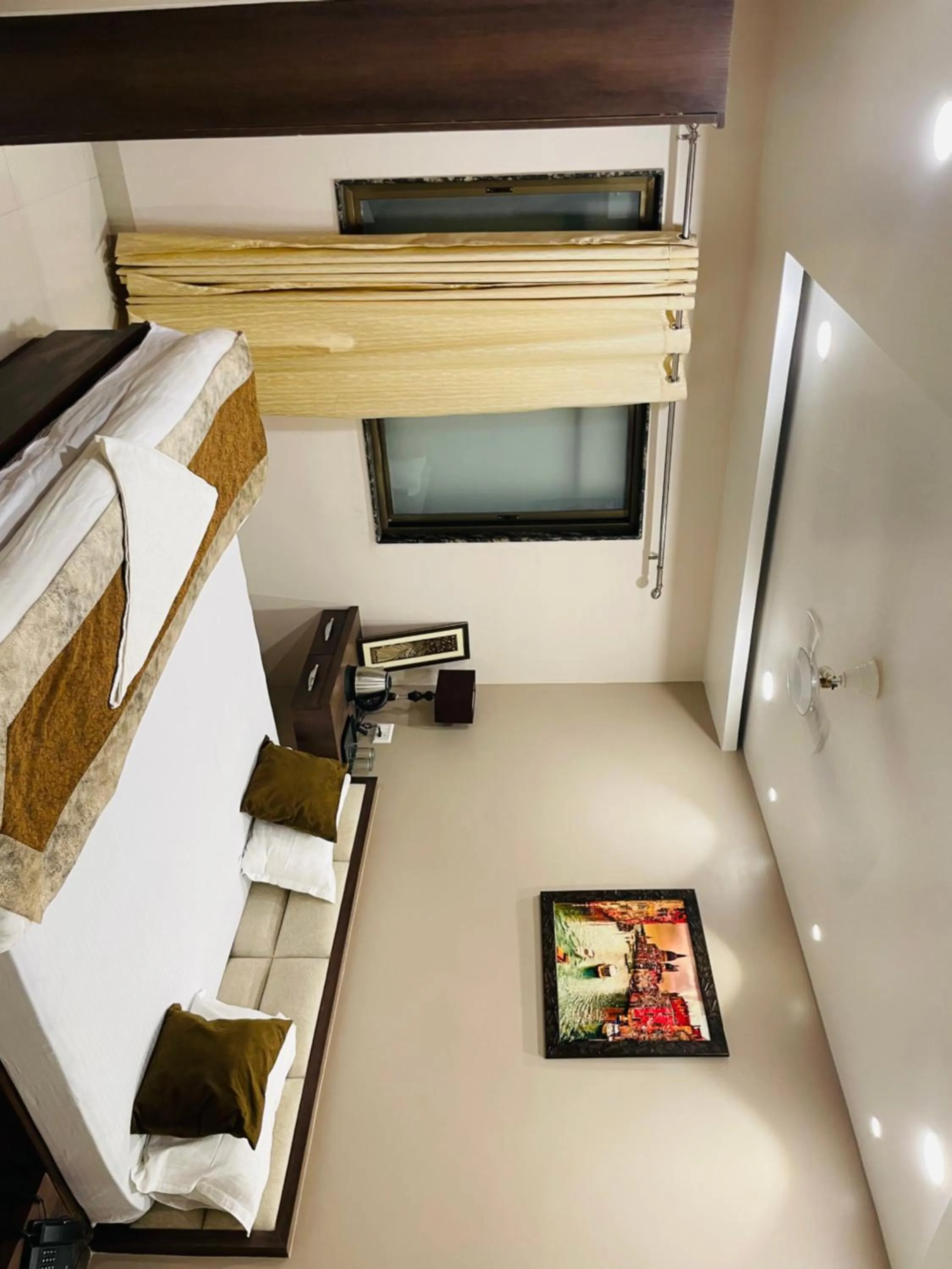 Bedroom, Bed in Hotel Singh Comfort Inn