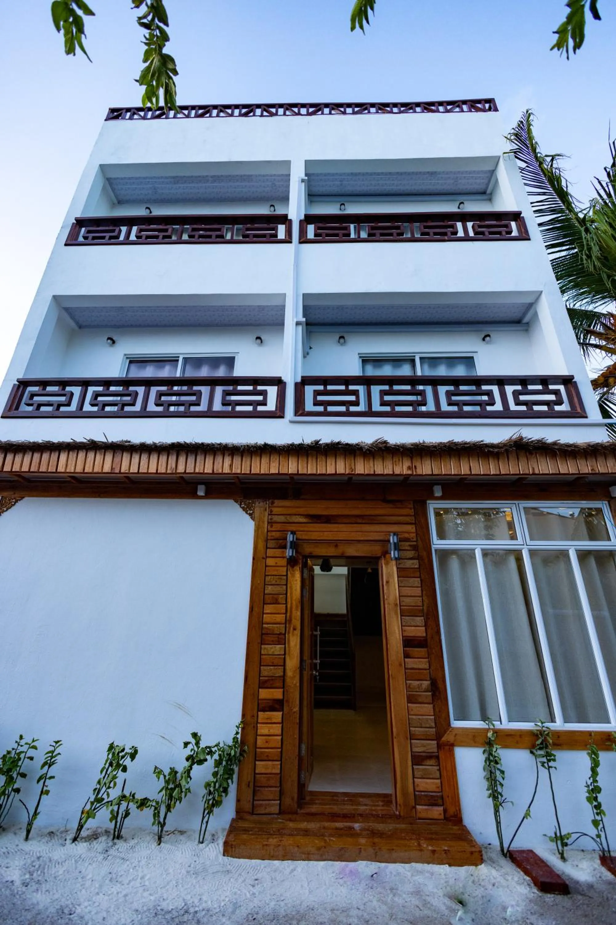 Property building in Batuta Maldives Fourson