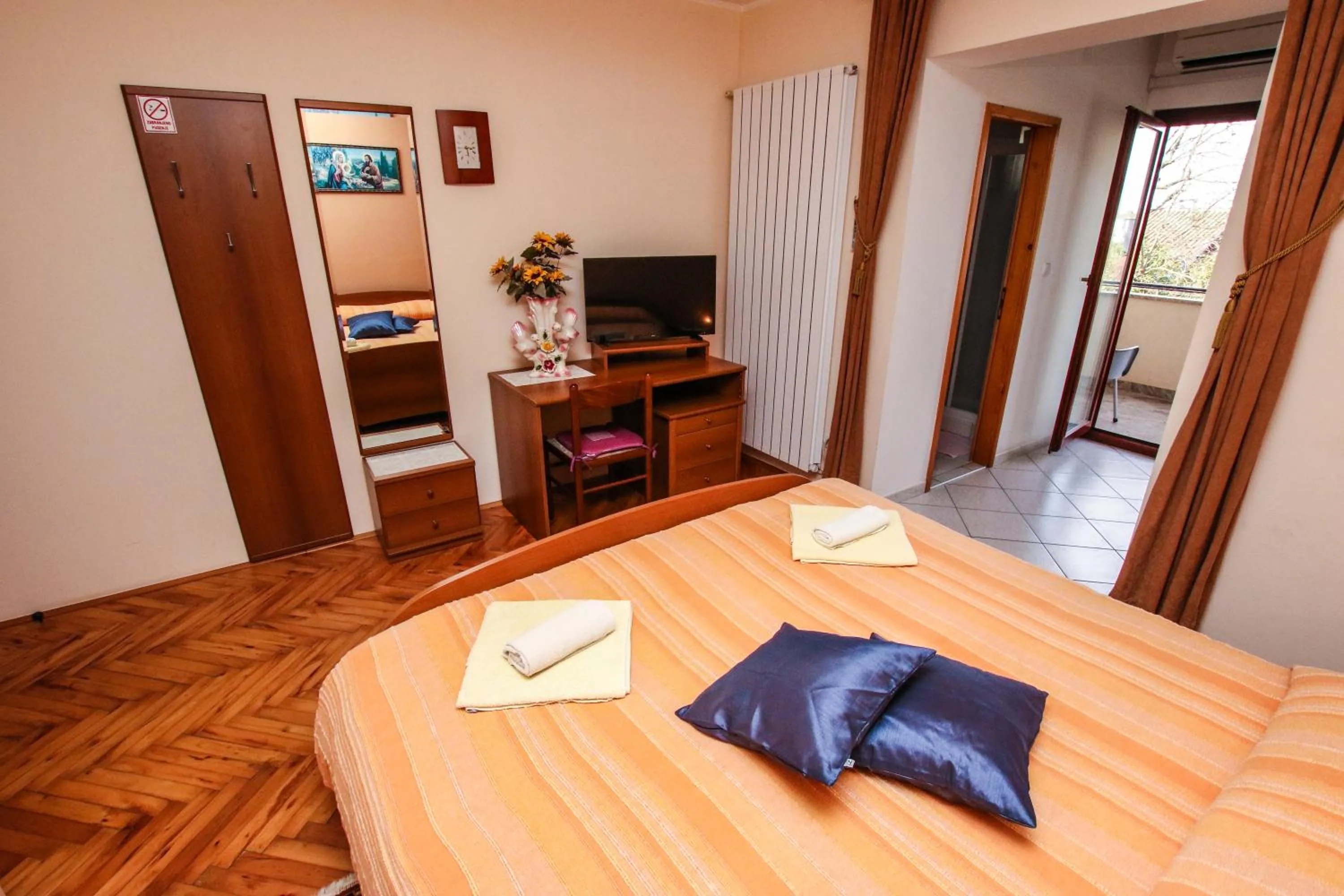 Apartments Ritoša