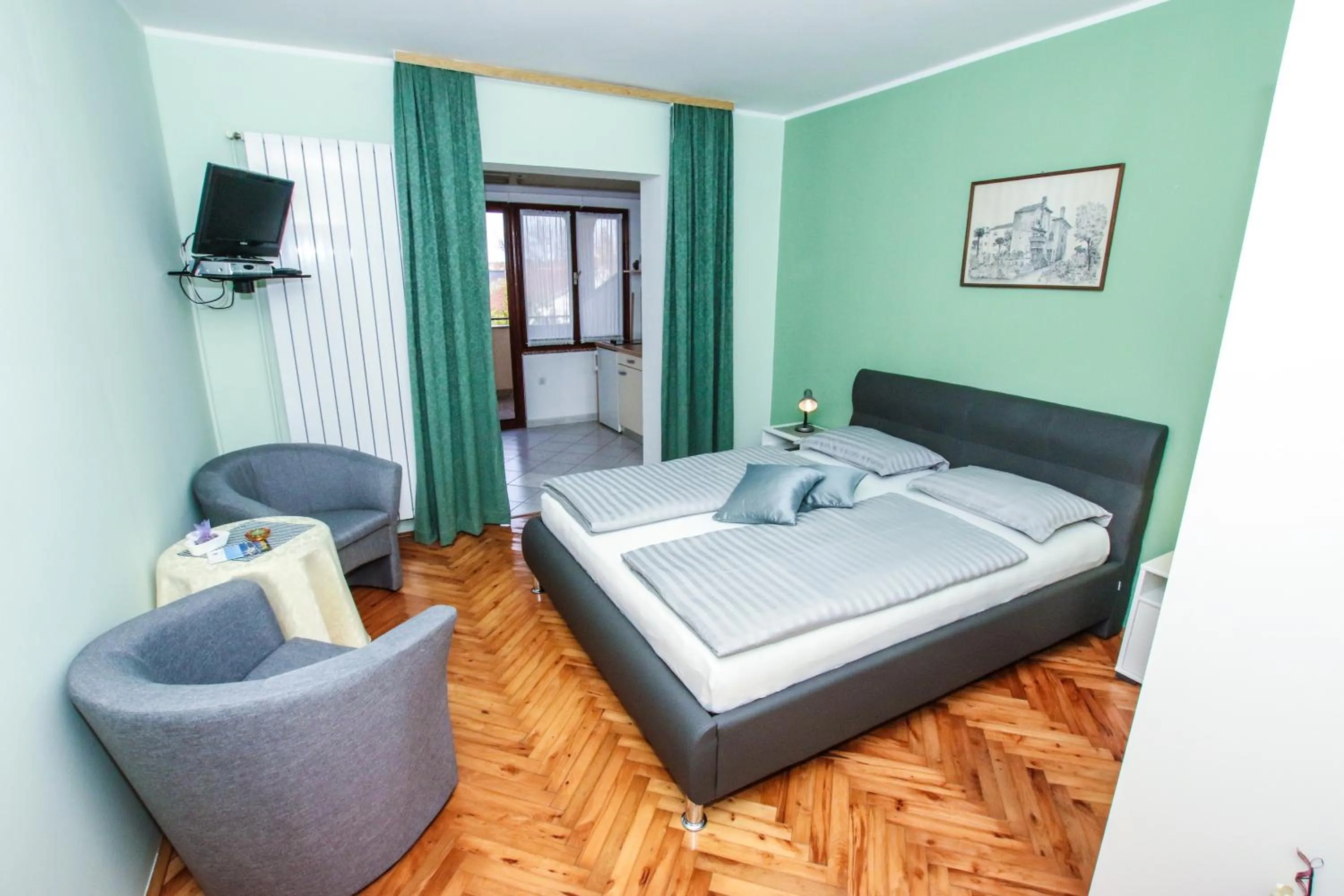 Studio with Balcony 2 in Apartments Ritoša