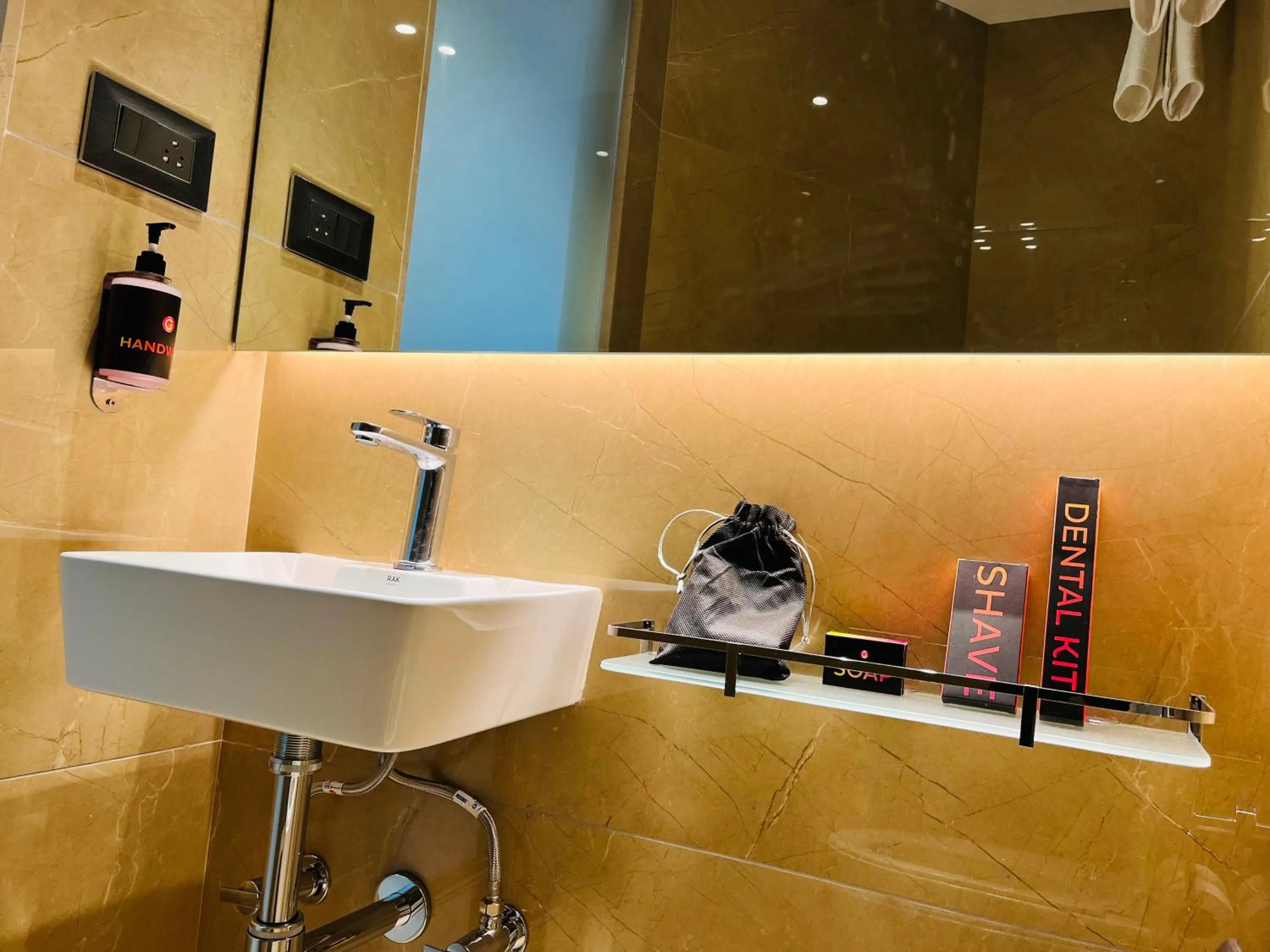 Bathroom in Ginger Mumbai, Goregaon