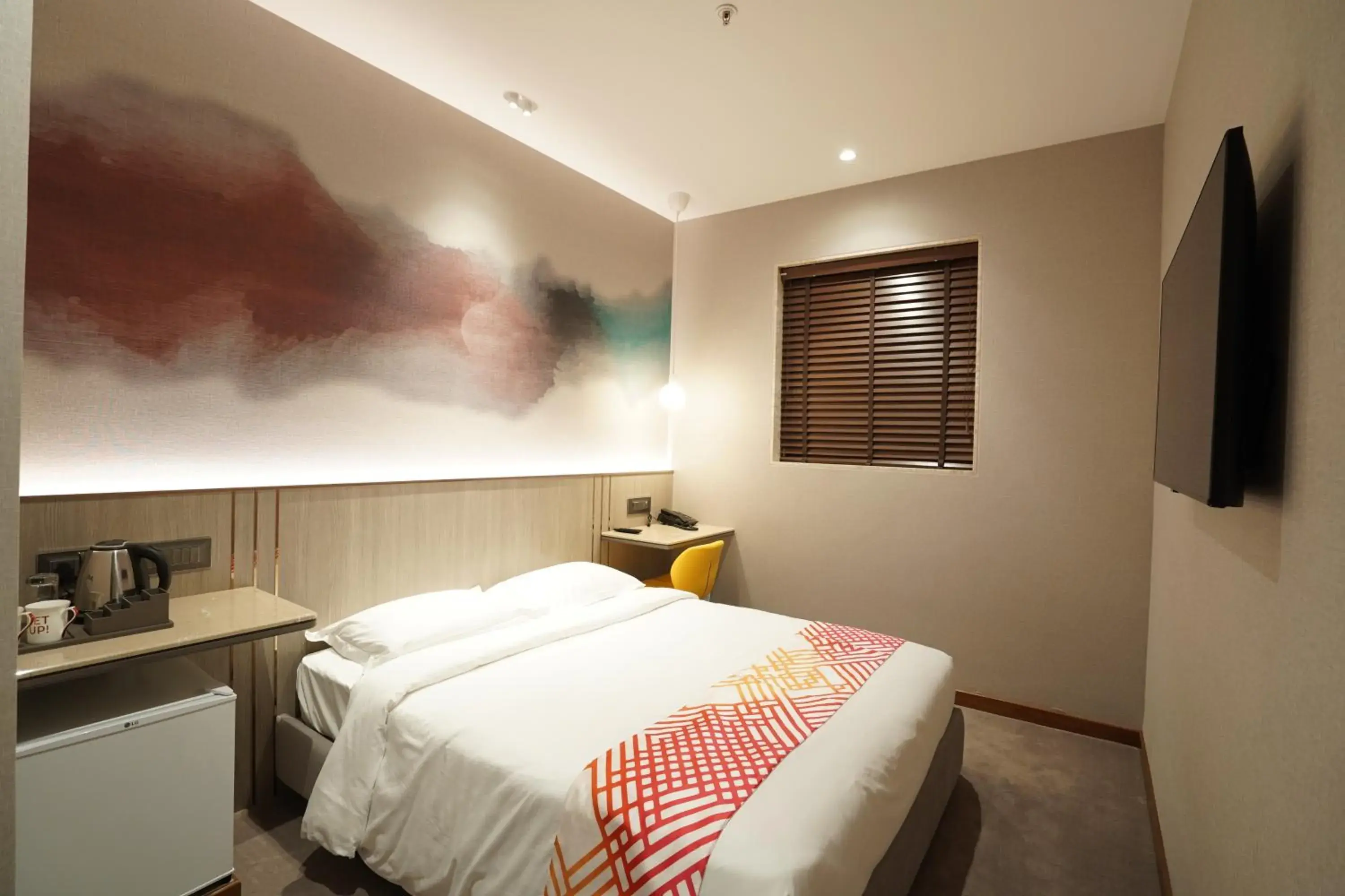 Bed in Ginger Mumbai, Goregaon Bed in Ginger Mumbai, Goregaon