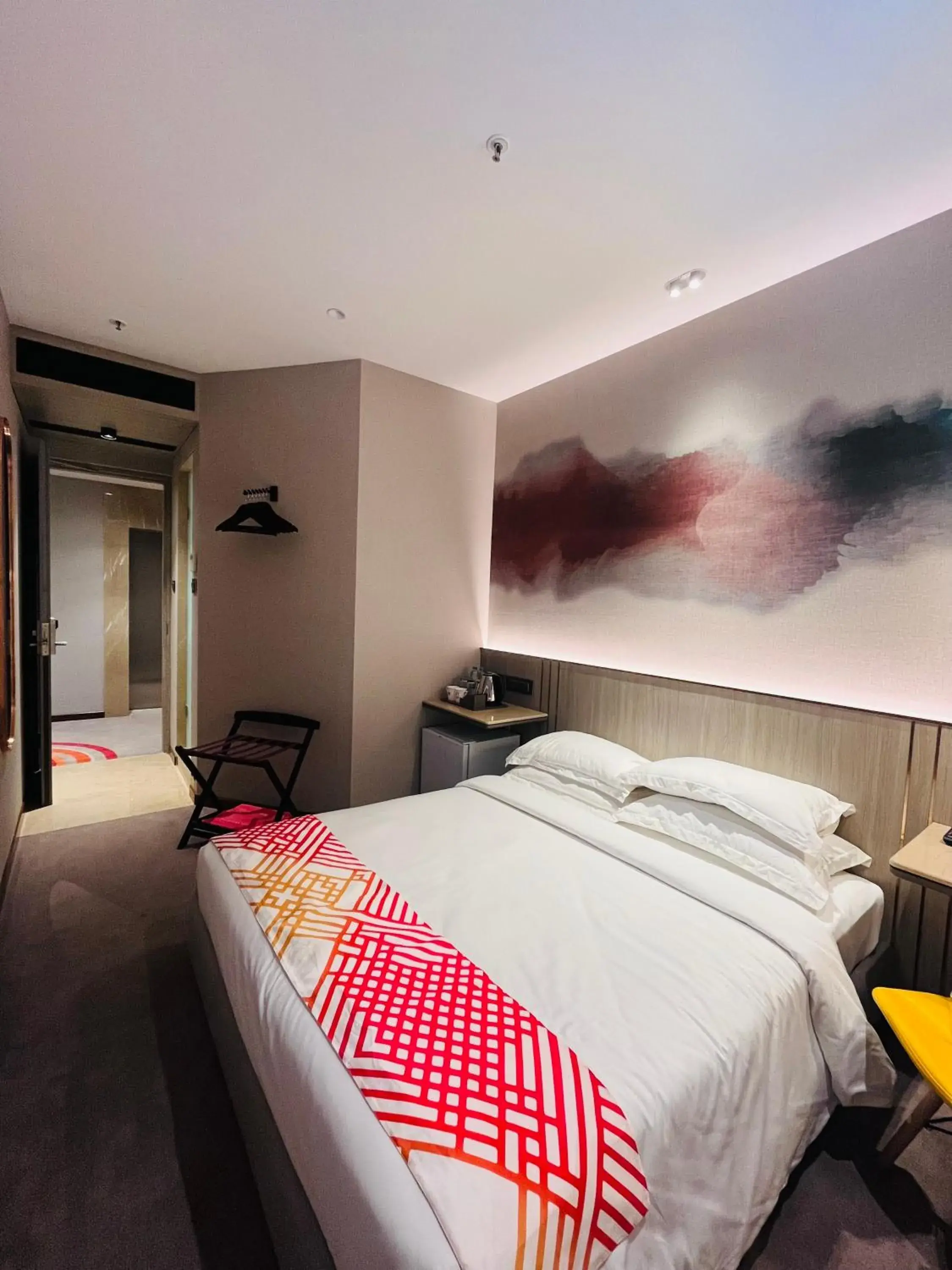 View (from property/room), Bed in Ginger Mumbai, Goregaon View (from property/room), Bed in Ginger Mumbai, Goregaon