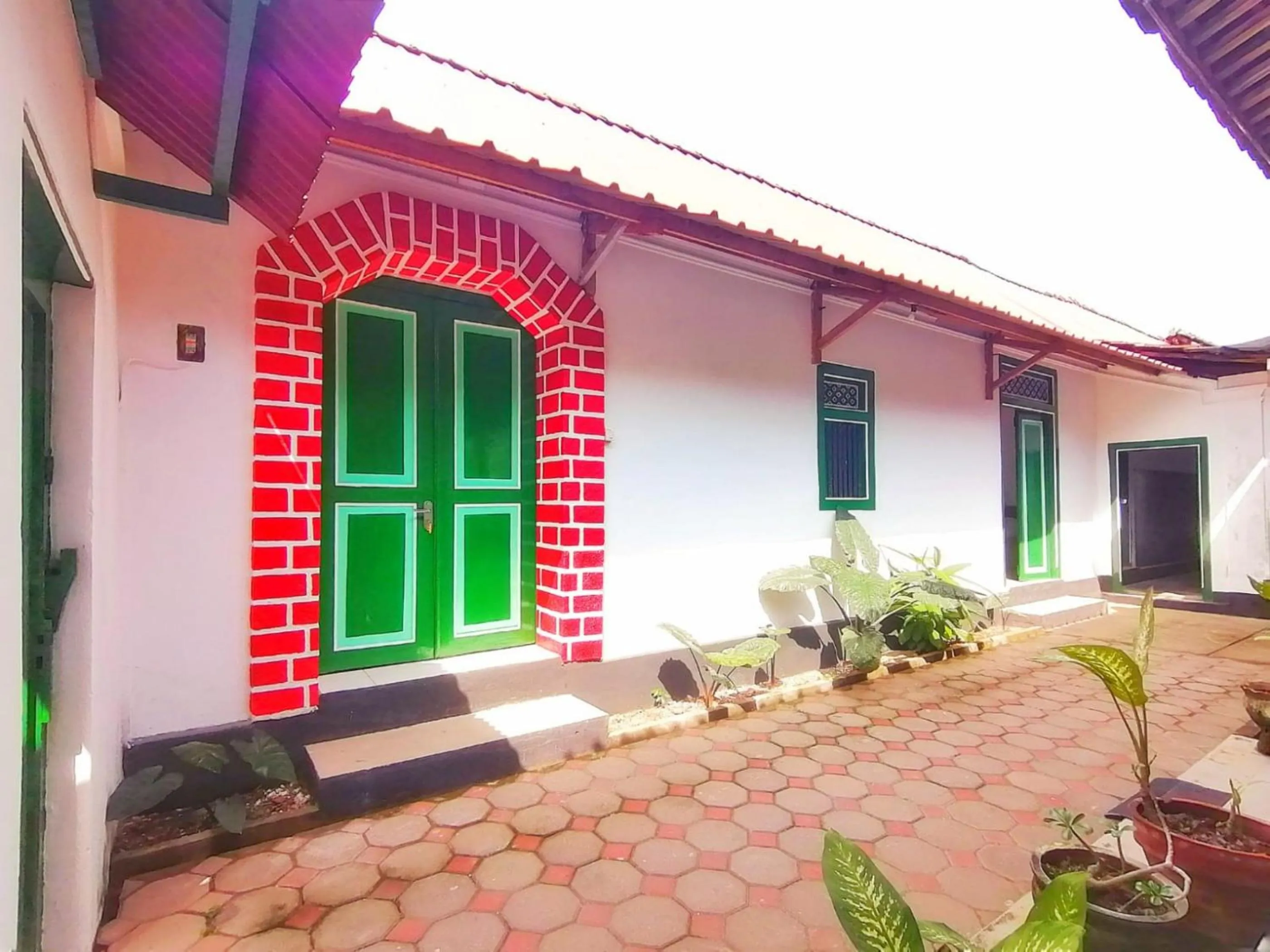 RedDoorz Syariah @ Ndalem Kembang Sore Yogyakarta