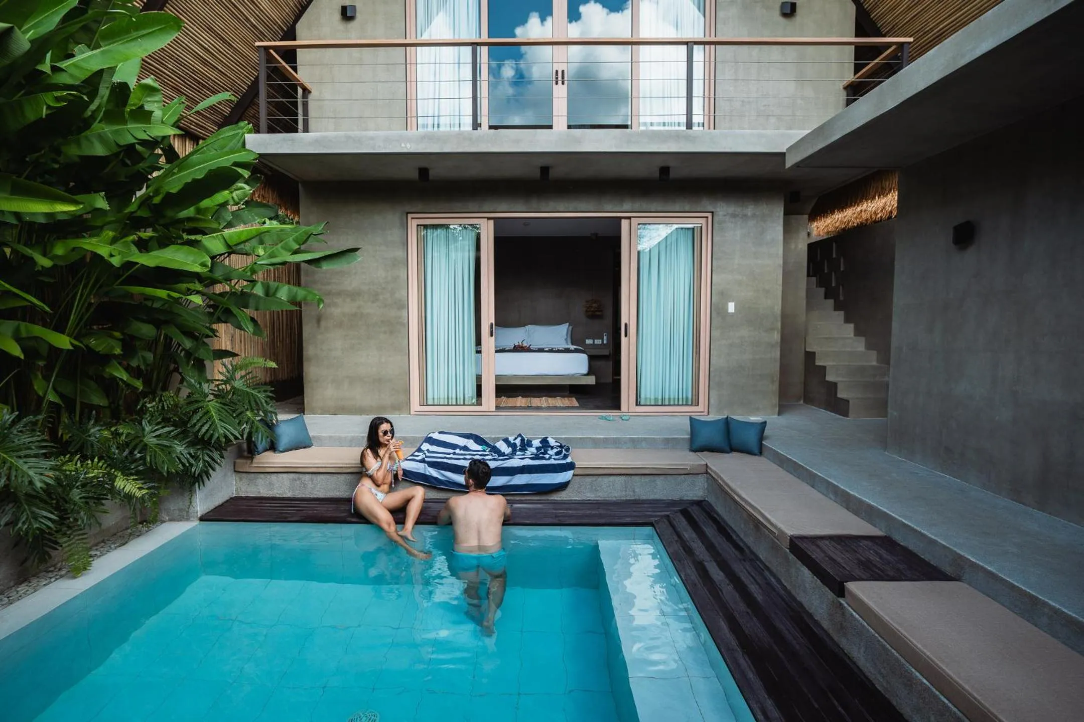 Swimming pool in Panorama Villas El Nido