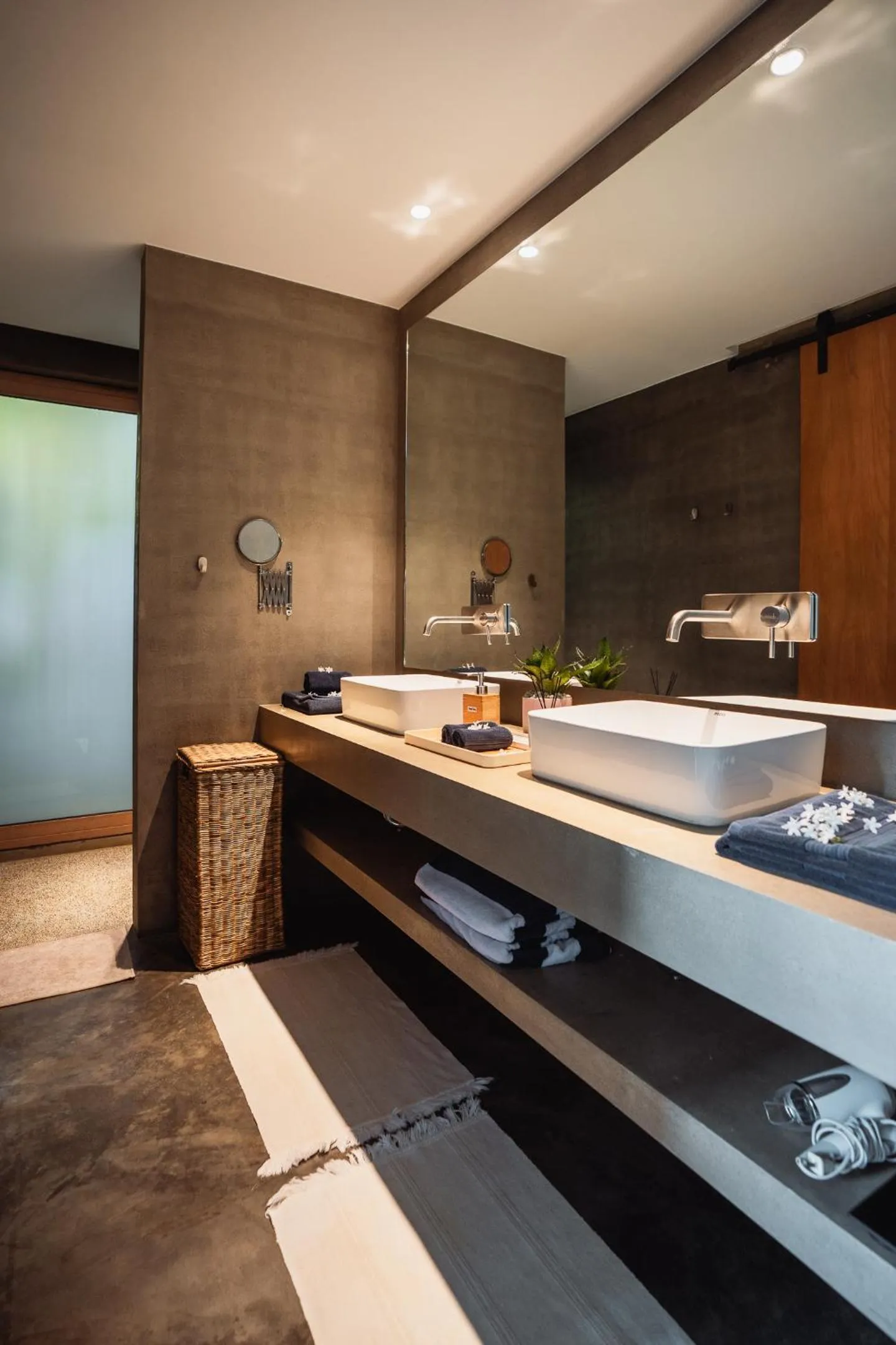 Shower in Panorama Villas El Nido