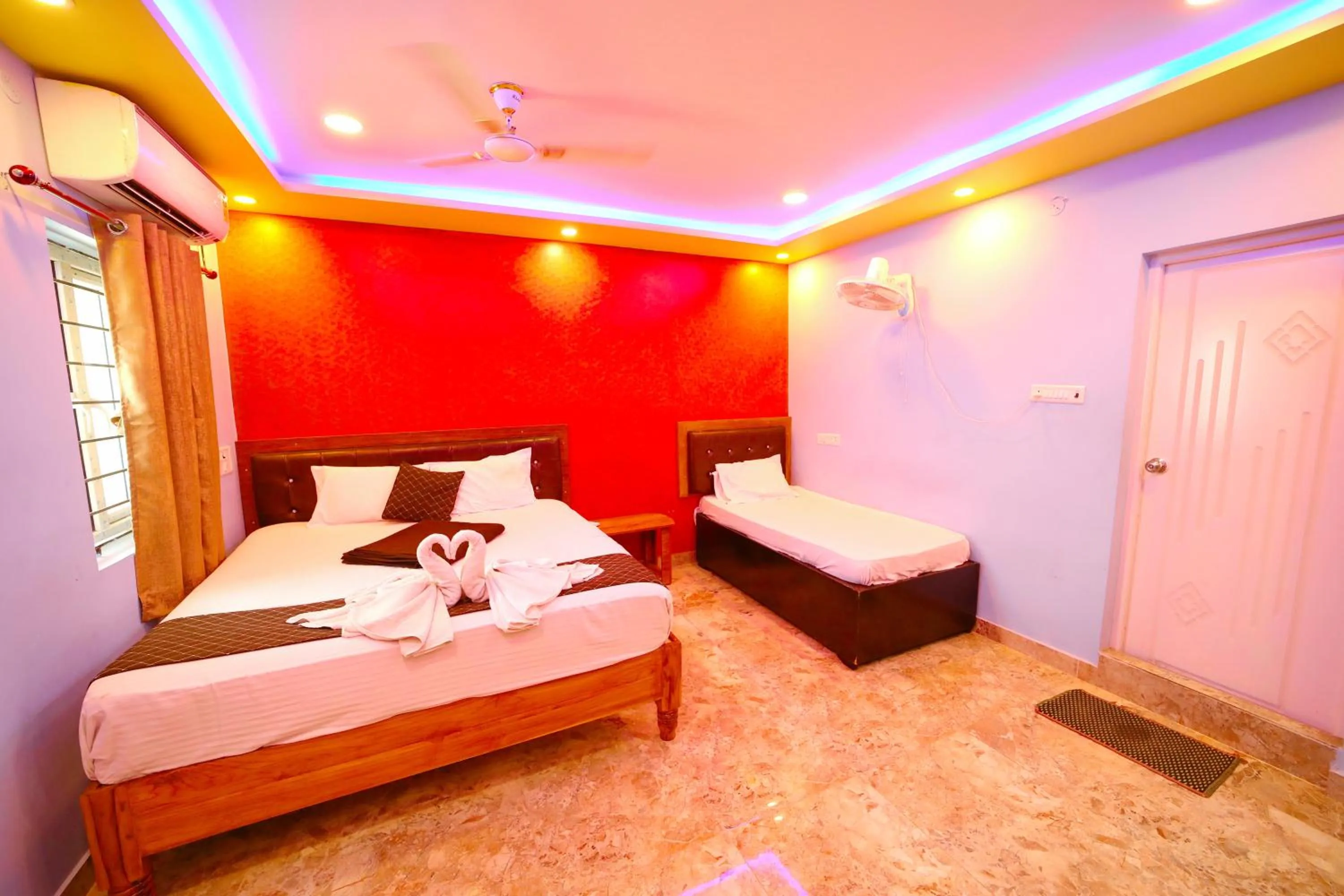 Bed in DayLight Stay