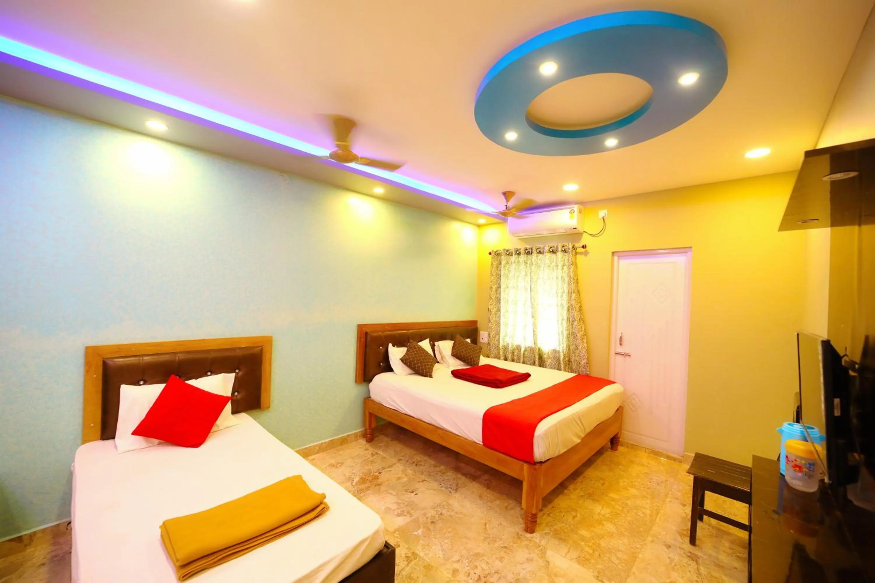 Bed in DayLight Stay