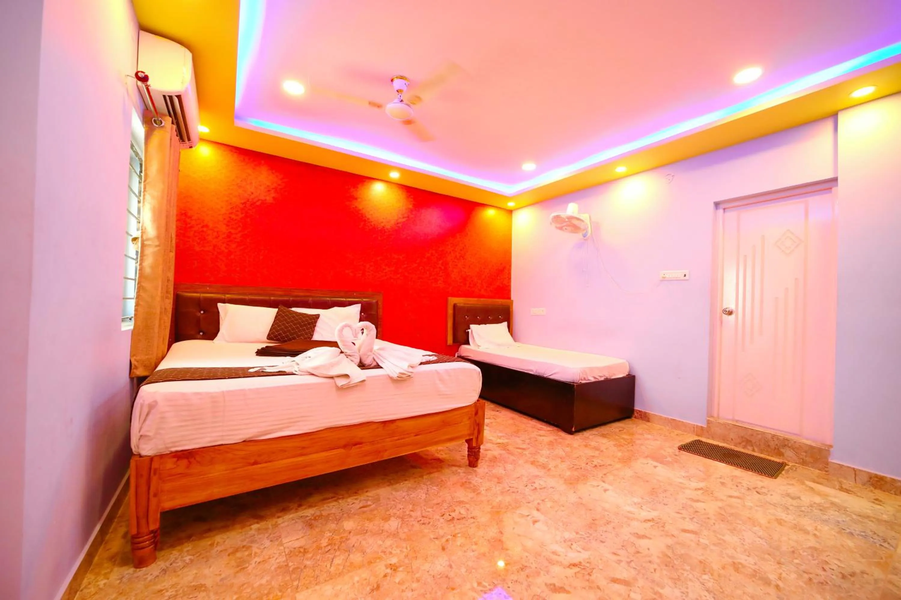 Bed in DayLight Stay