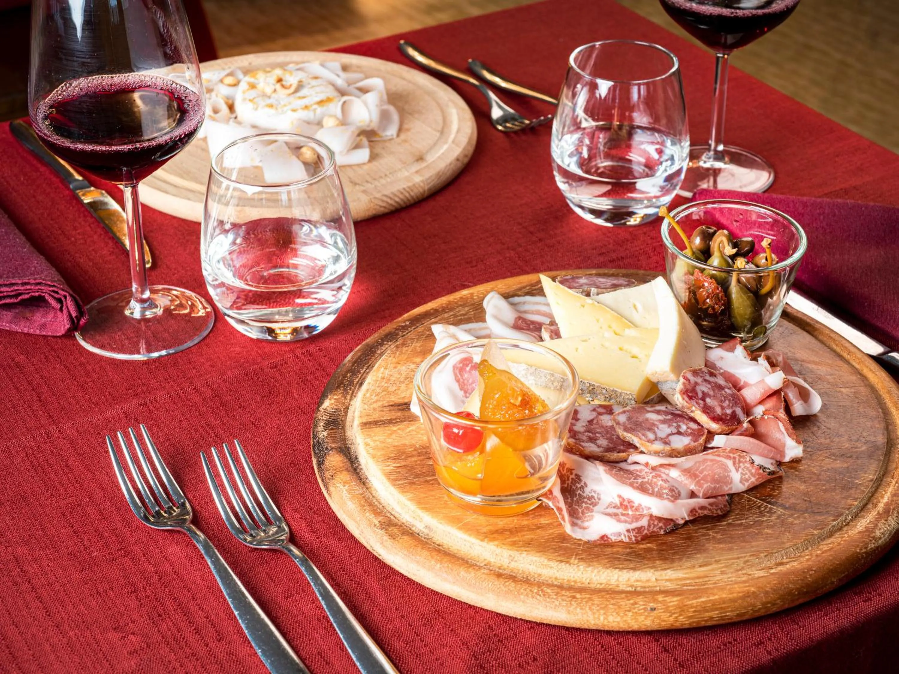 Restaurant/places to eat in Mondo D'Oro