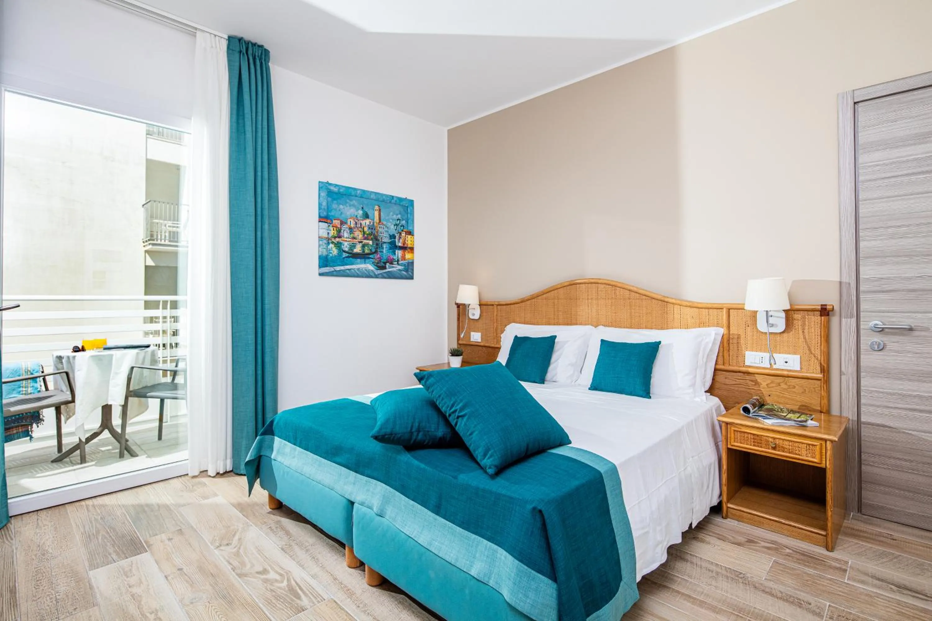 Bed in Hotel Capitol