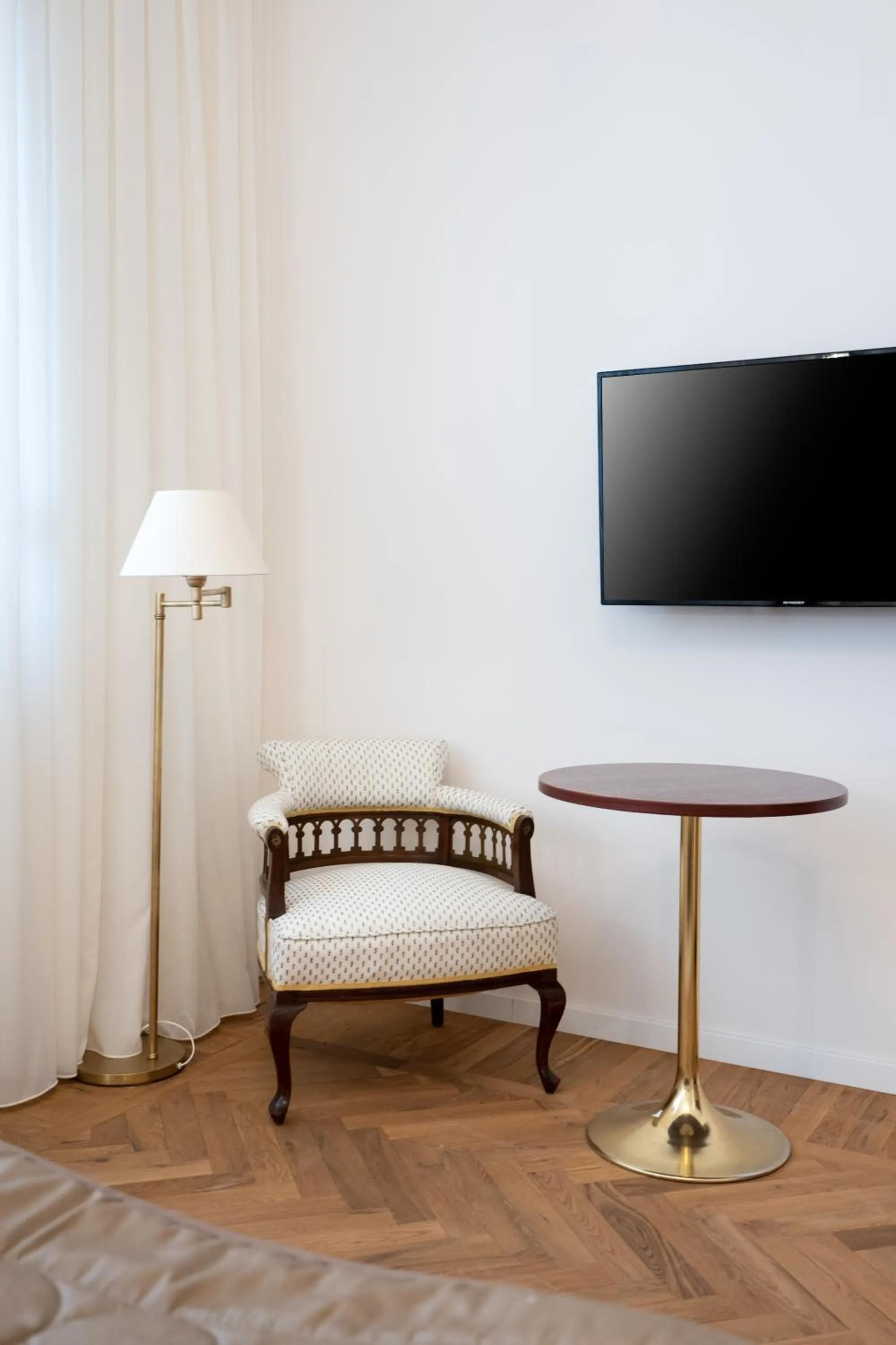 Seating area in Nobel Boutique