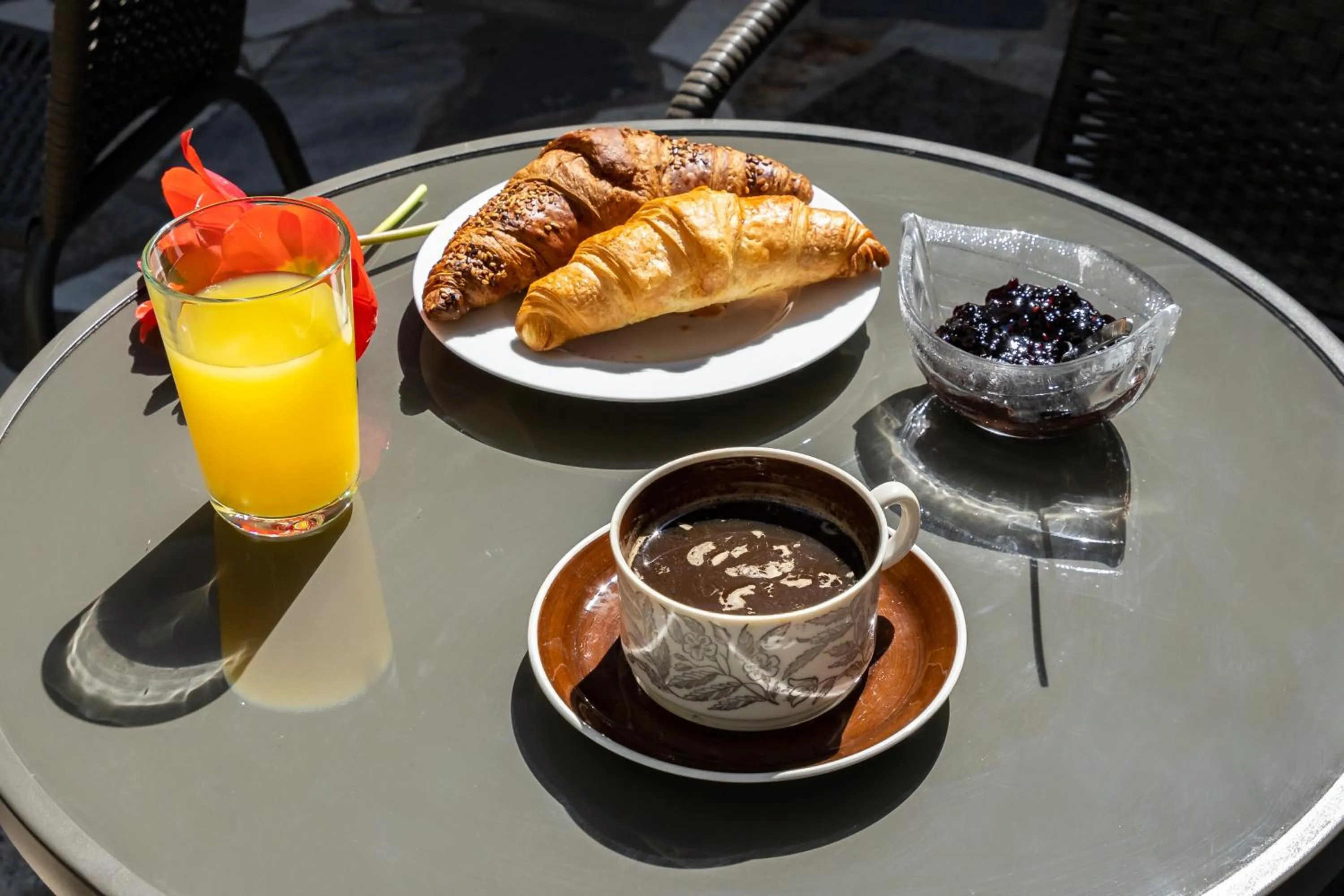 Food and drinks in Nobel Boutique