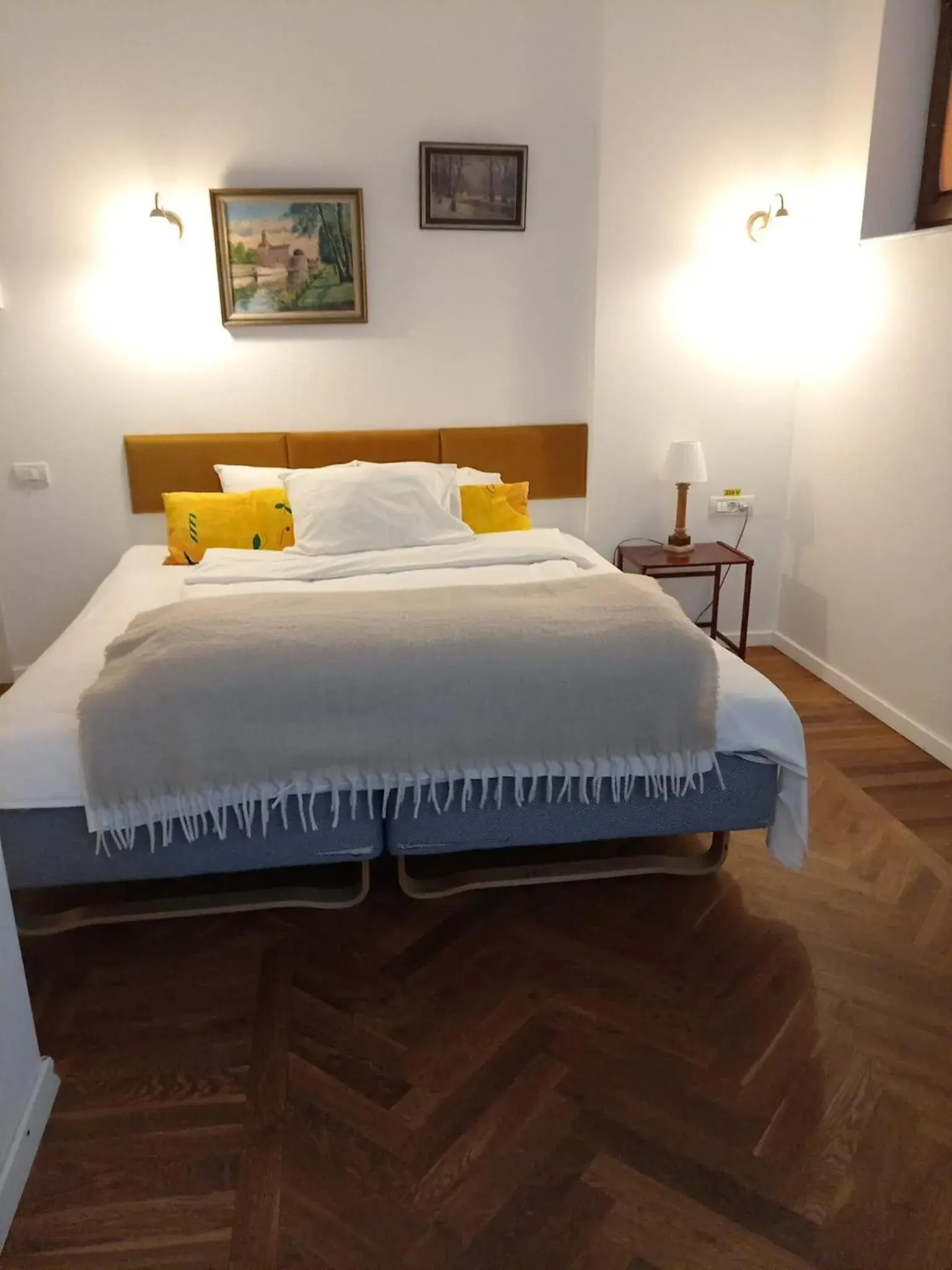 Standard King Room Semi-basement in Nobel Boutique Standard King Room Semi-basement in Nobel Boutique