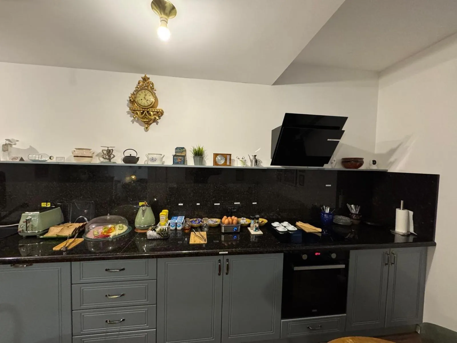 Breakfast in Nobel Boutique