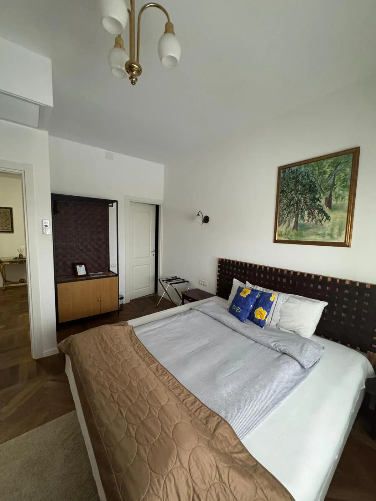 TV and multimedia, Bed in Nobel Boutique