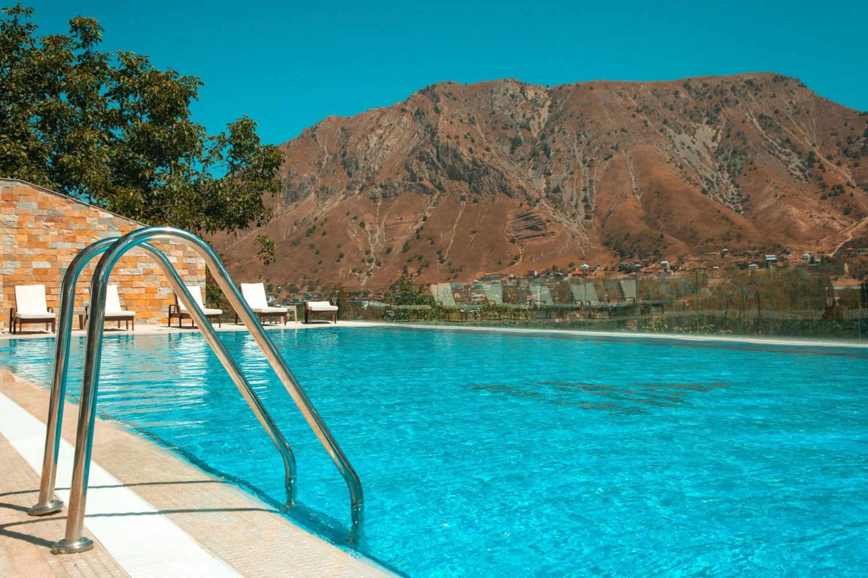 Day in ARCHAZOR Mountain Resort