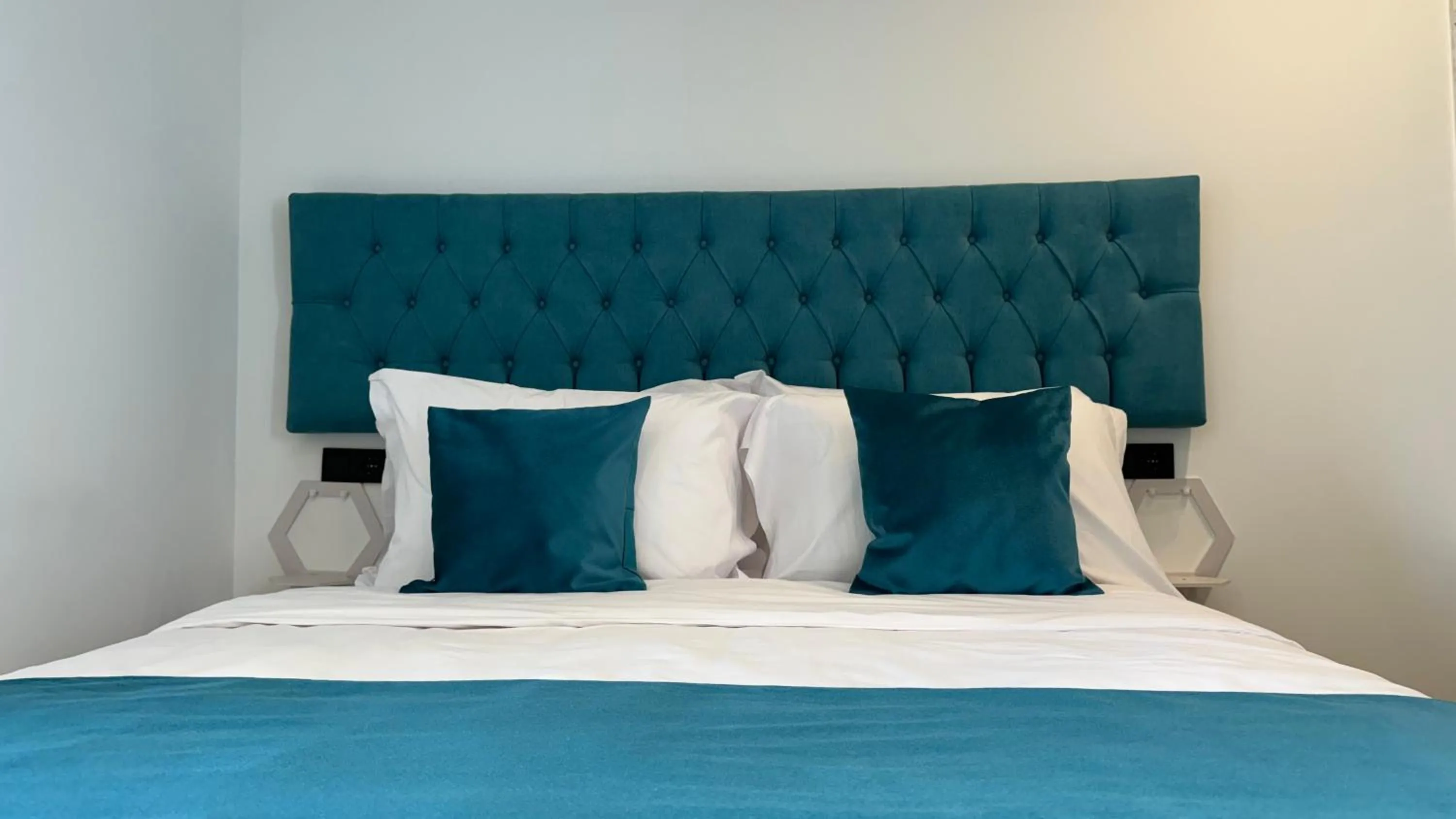 Bed in Apart-hotel Happy Life