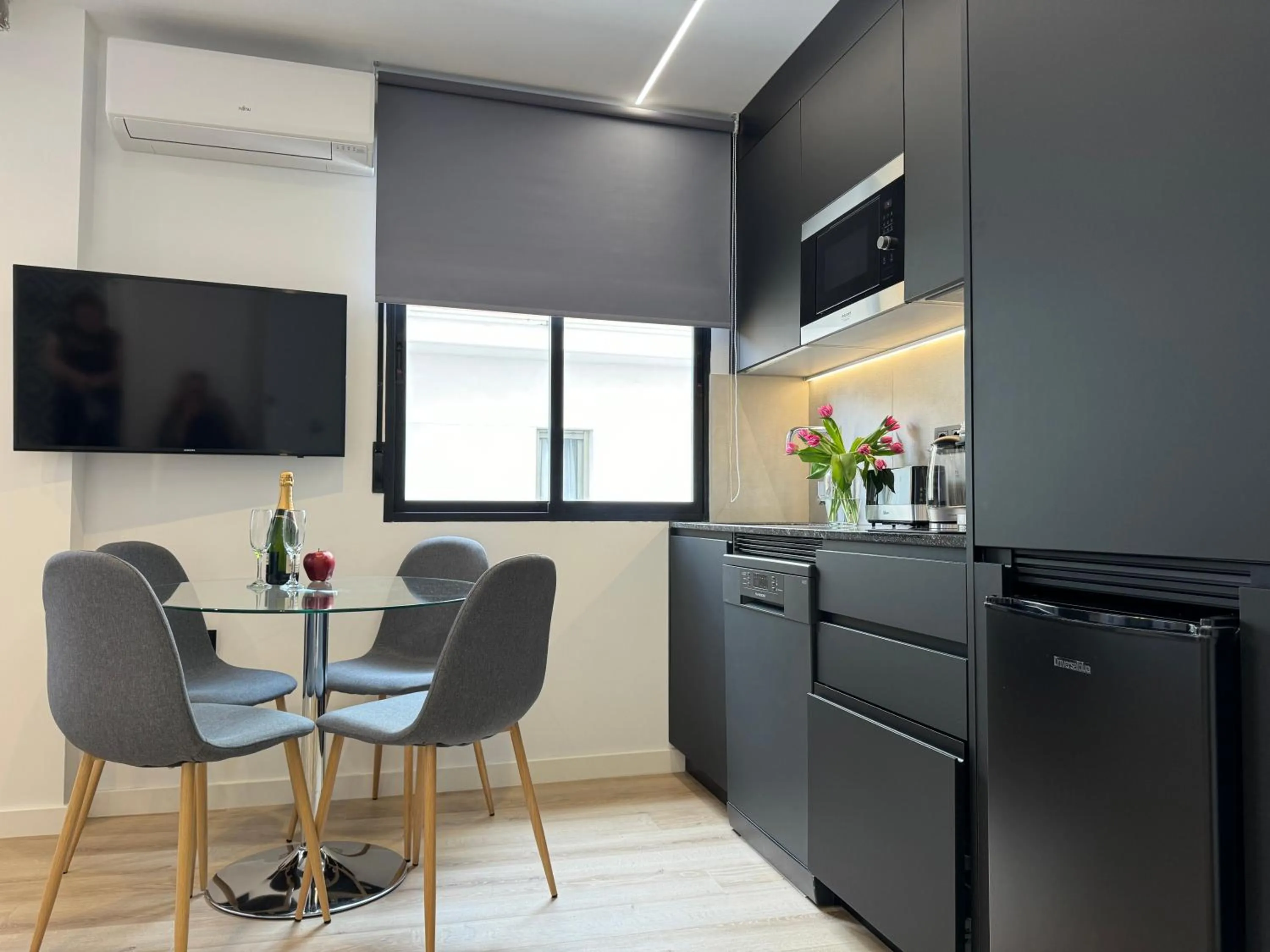 TV and multimedia in Apart-hotel Happy Life