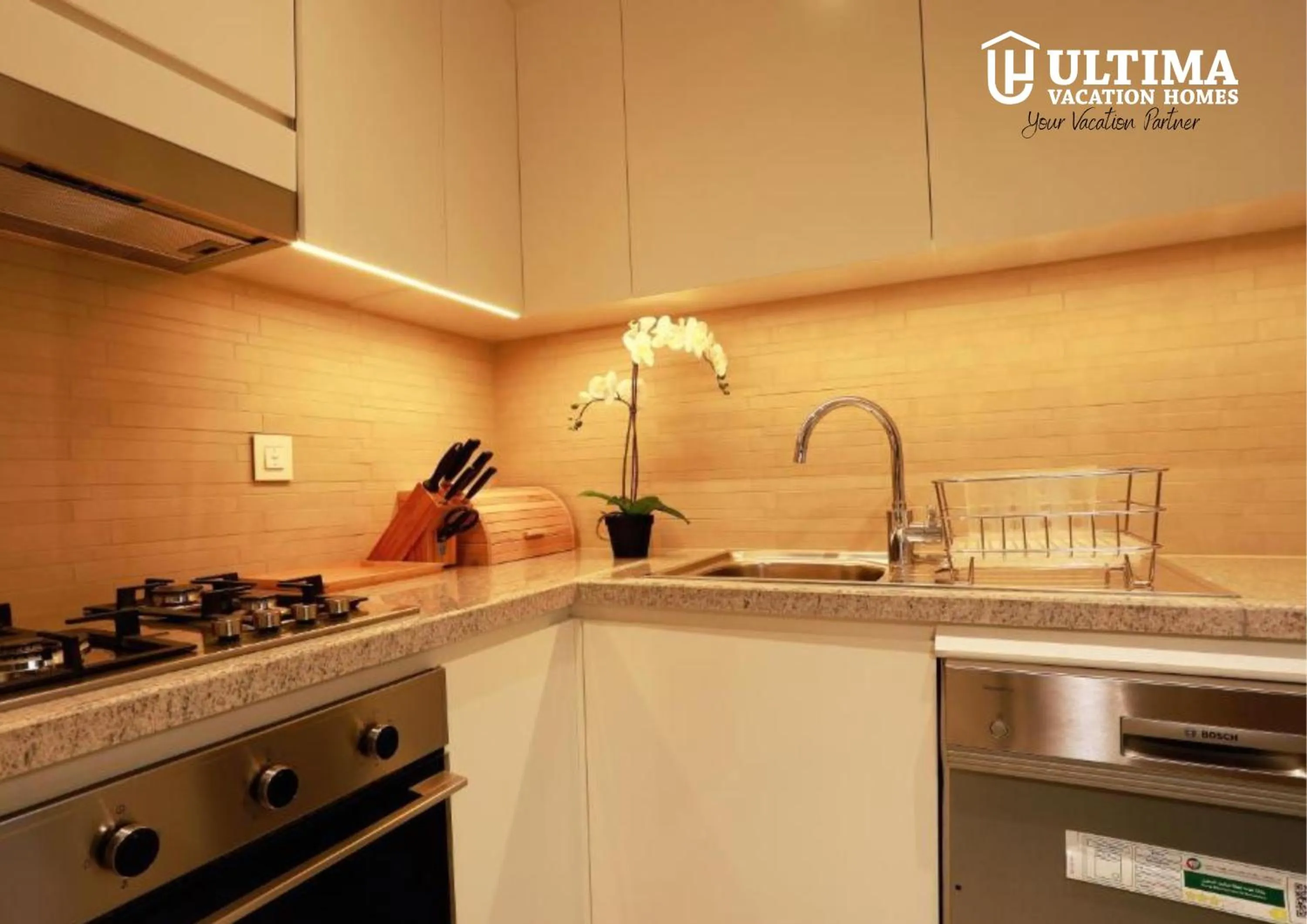 Kitchen or kitchenette in Elegant Apartment with Direct access to Dubai Mall