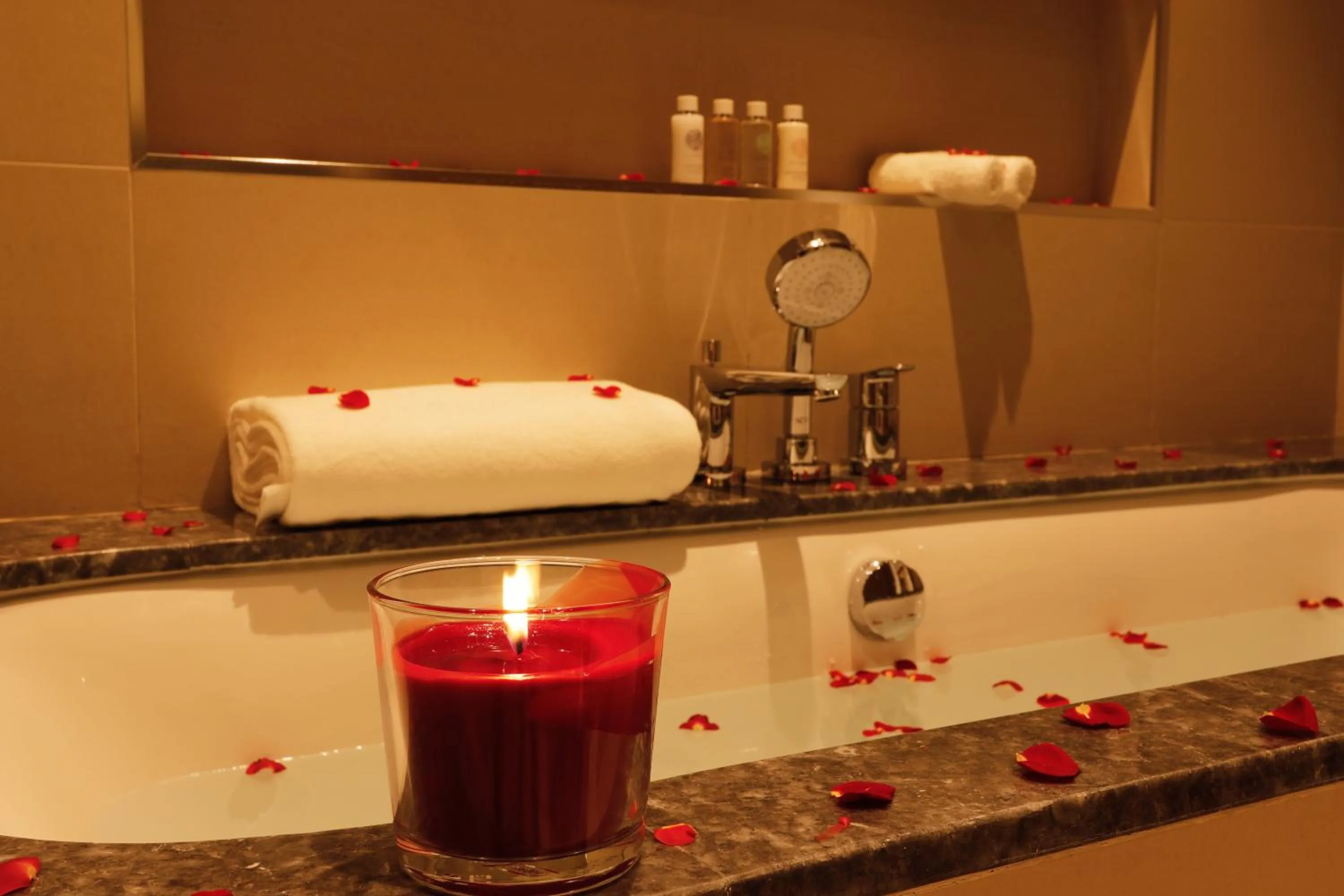 Bathroom in Elegant Apartment with Direct access to Dubai Mall