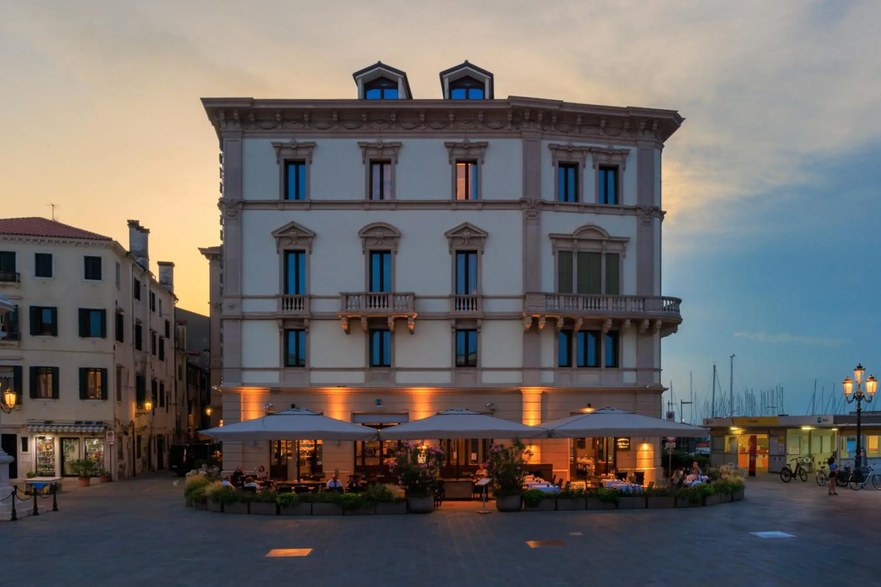 Property building in Hotel Grande Italia Property building in Hotel Grande Italia
