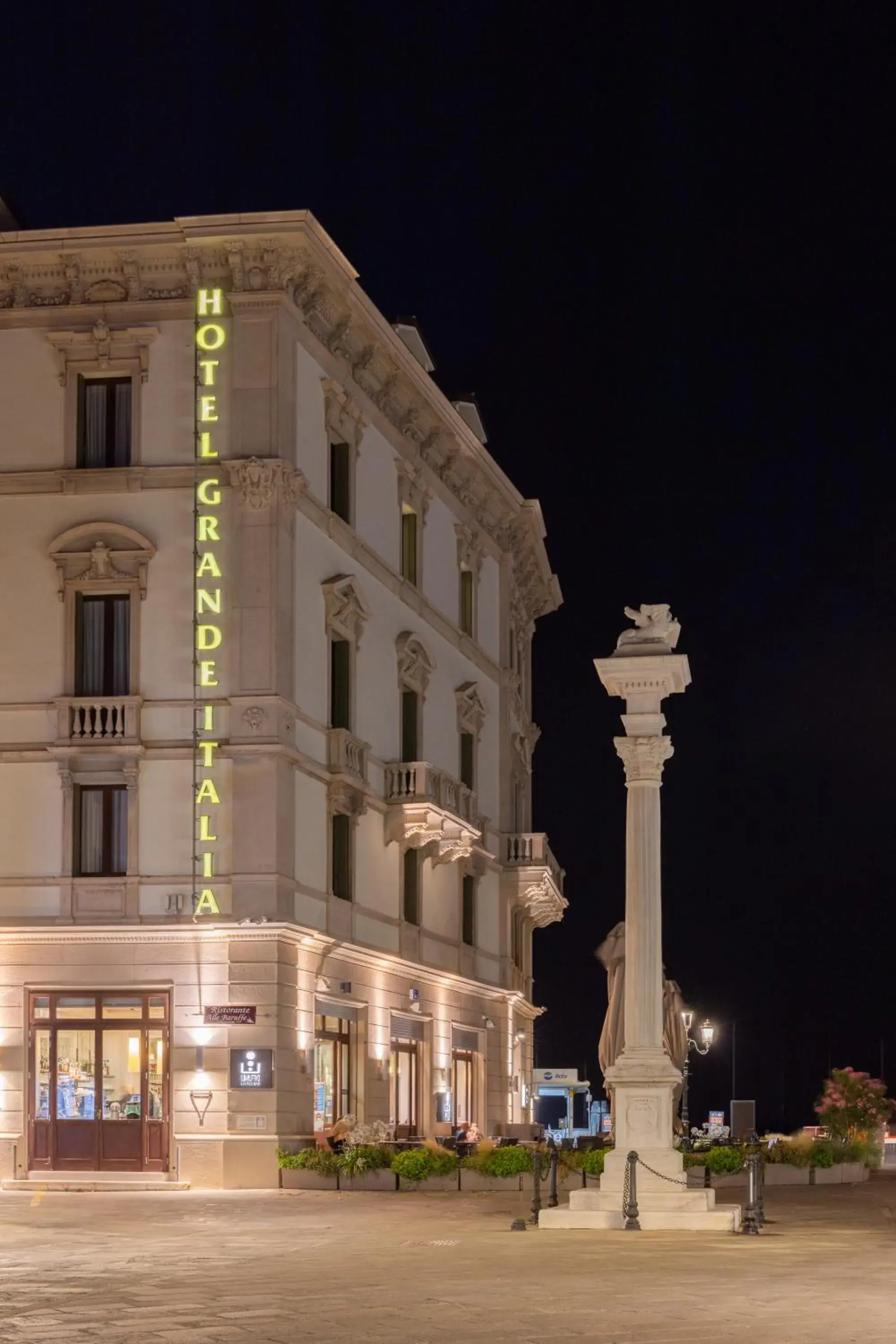 Property building in Hotel Grande Italia Property building in Hotel Grande Italia