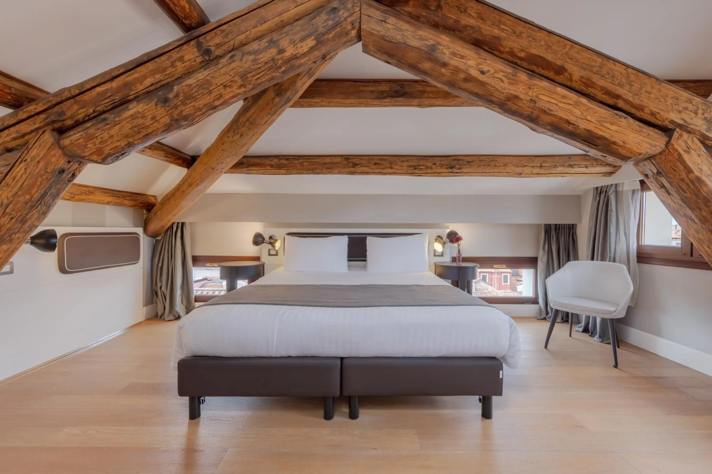 Bed in Hotel Grande Italia