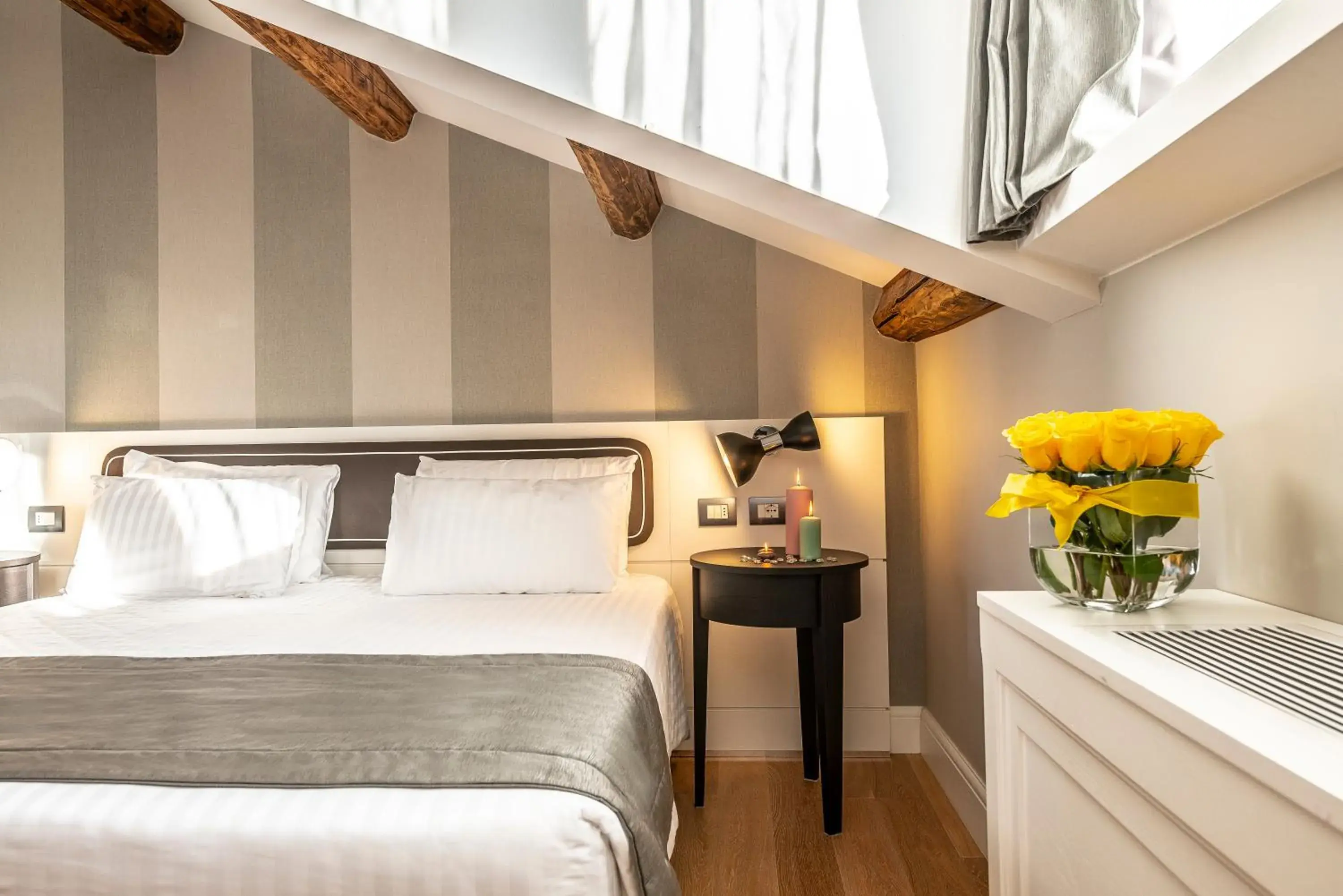 Bed in Hotel Grande Italia Bed in Hotel Grande Italia