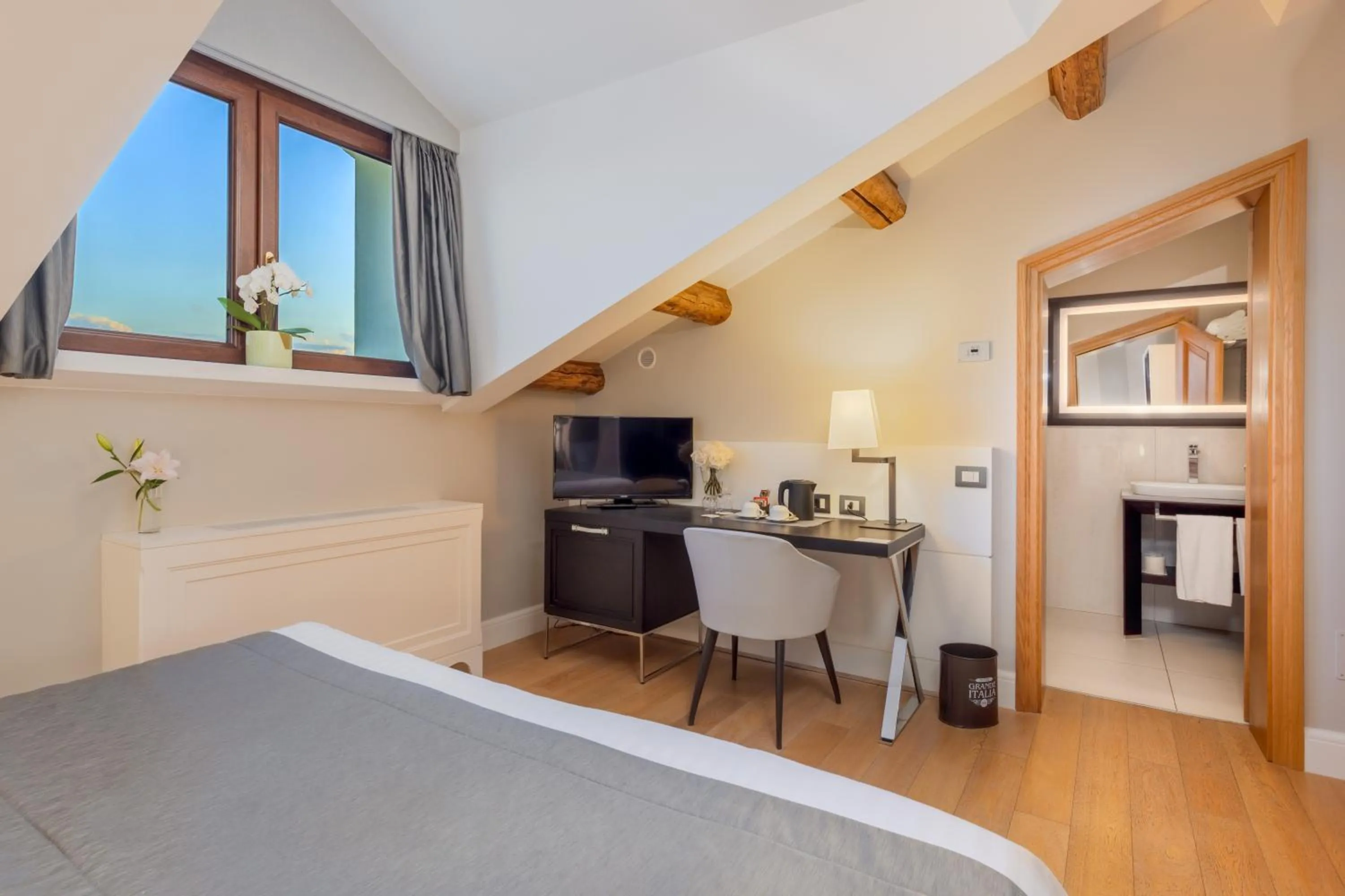 furniture, Bed in Hotel Grande Italia