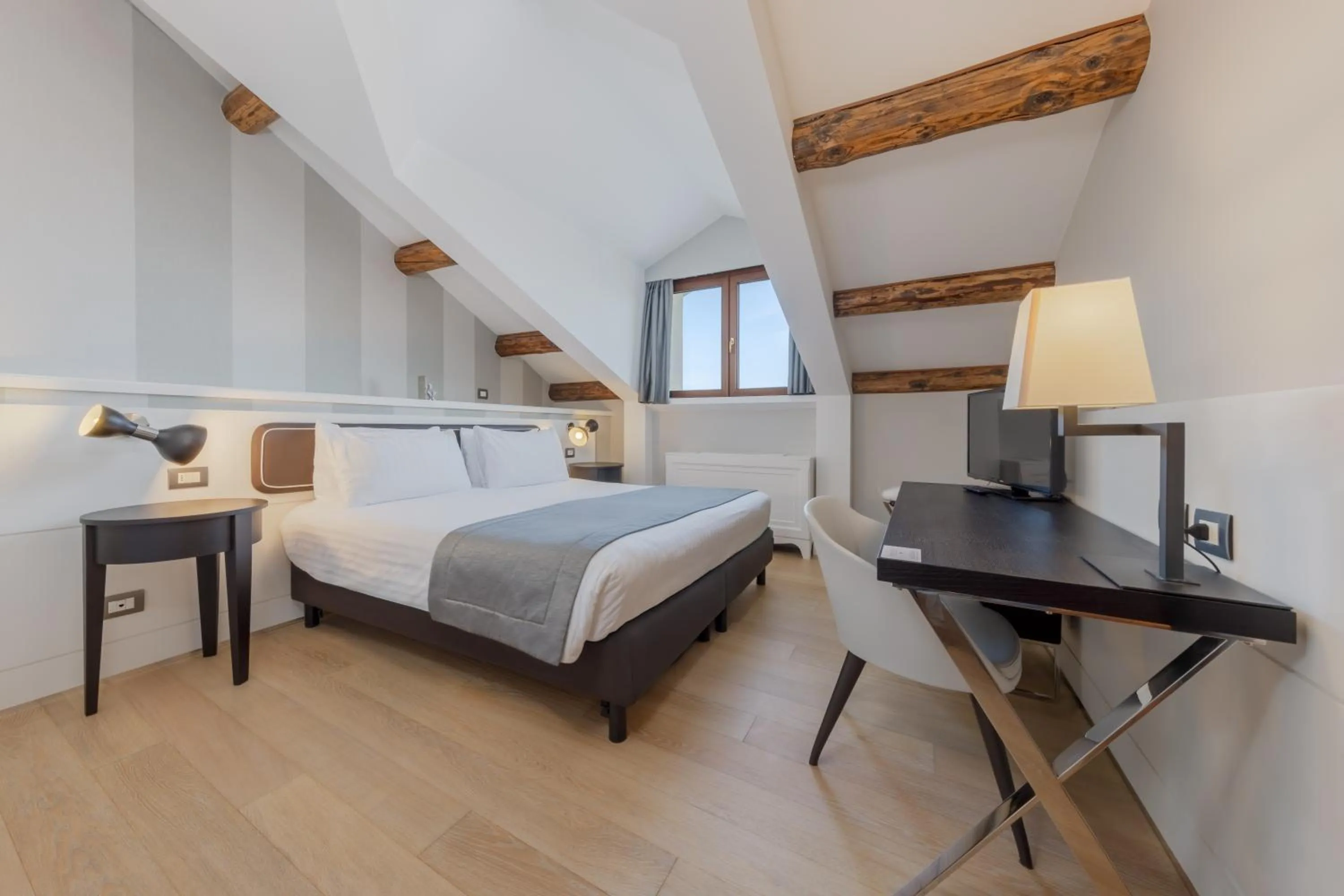 Bedroom, Bed in Hotel Grande Italia