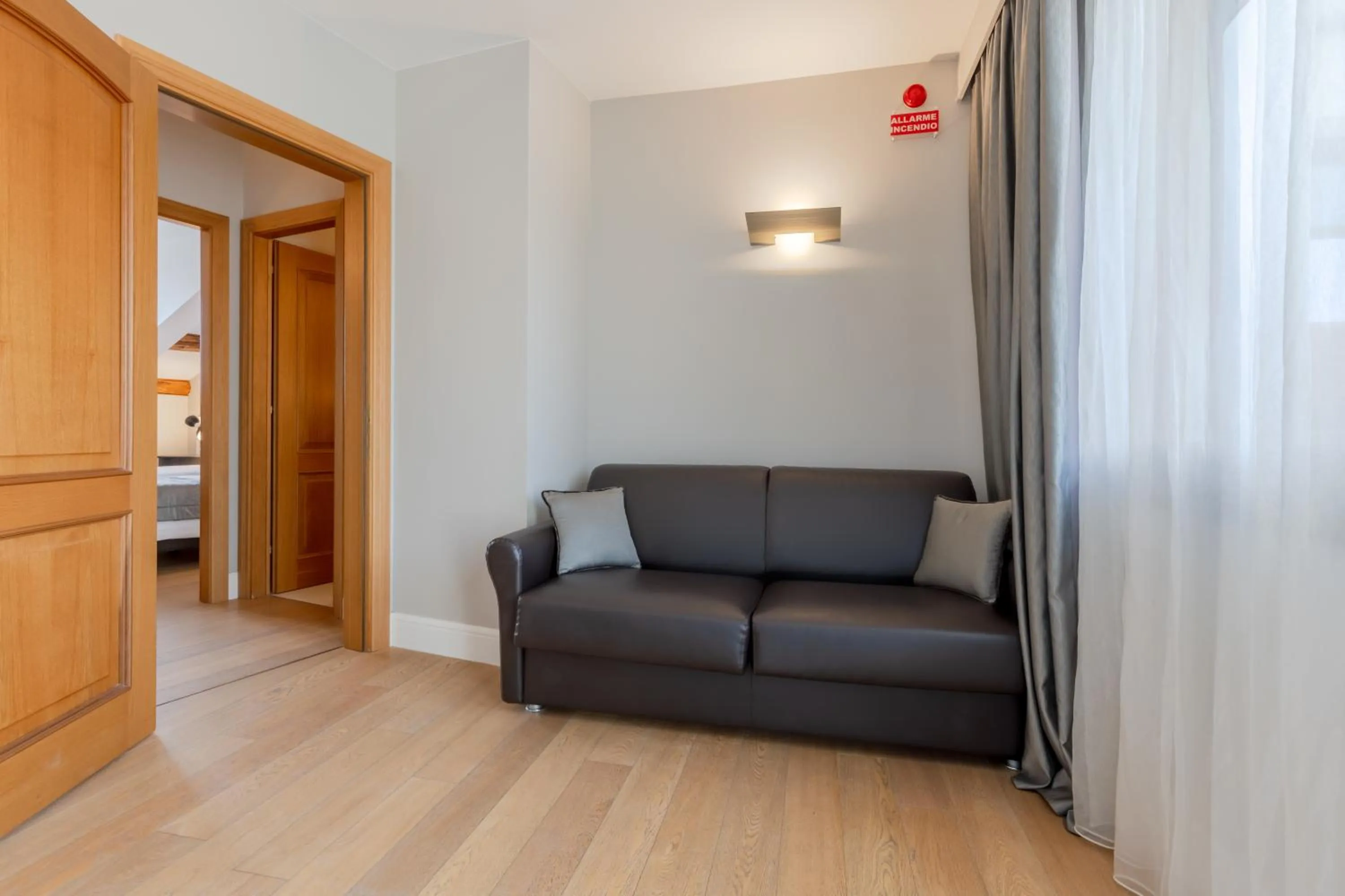 Photo of the whole room in Hotel Grande Italia