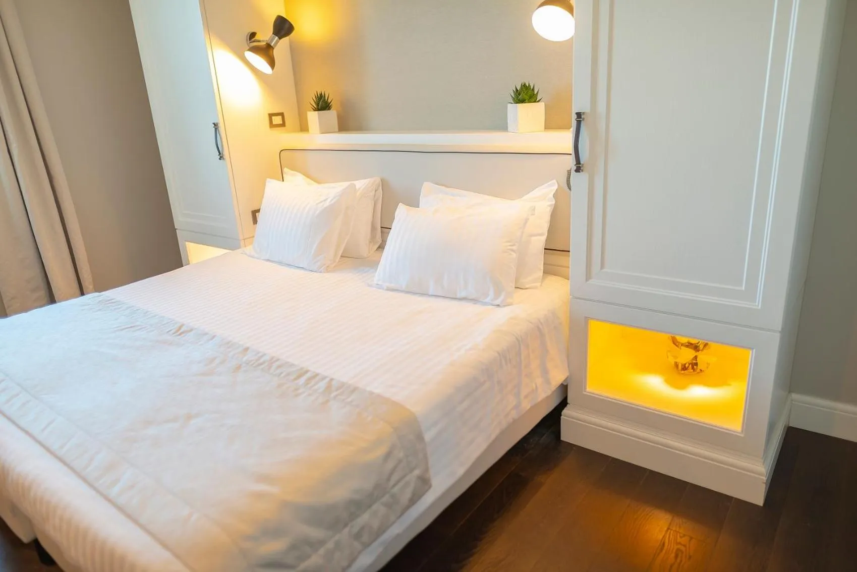 Bed in Hotel Grande Italia