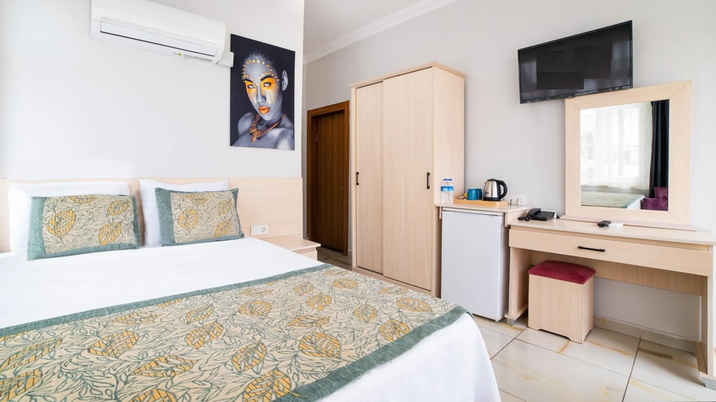 Bed in My Home Hotel Antalya City Center