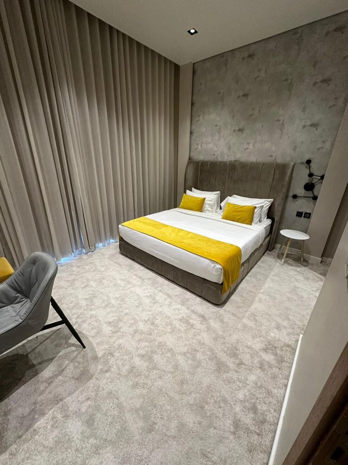 Bedroom, Bed in Voyage Residence فوياج ريسيدنس للشقق المخدومة
