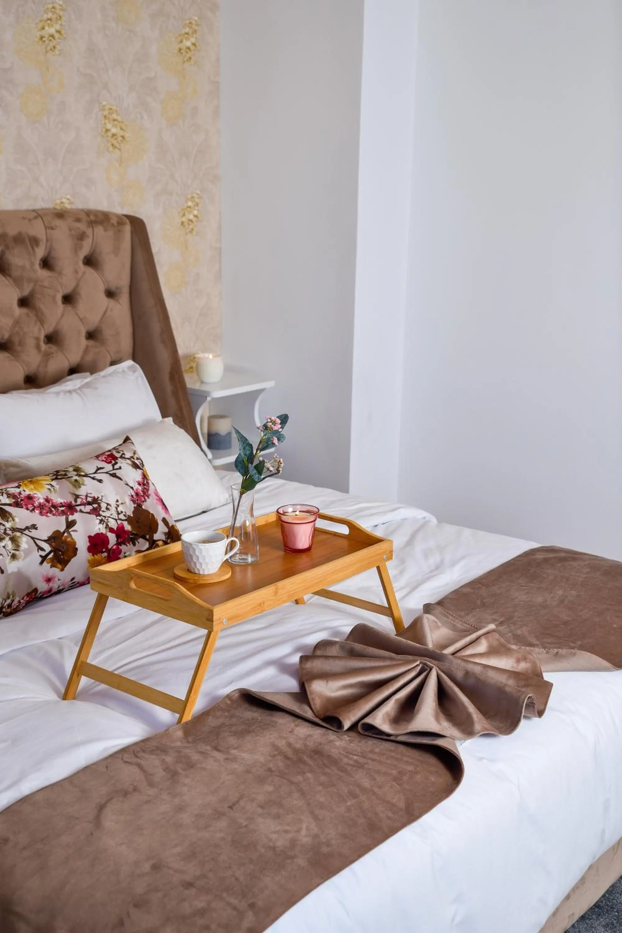 Bedroom, Bed in Family Aparthotel