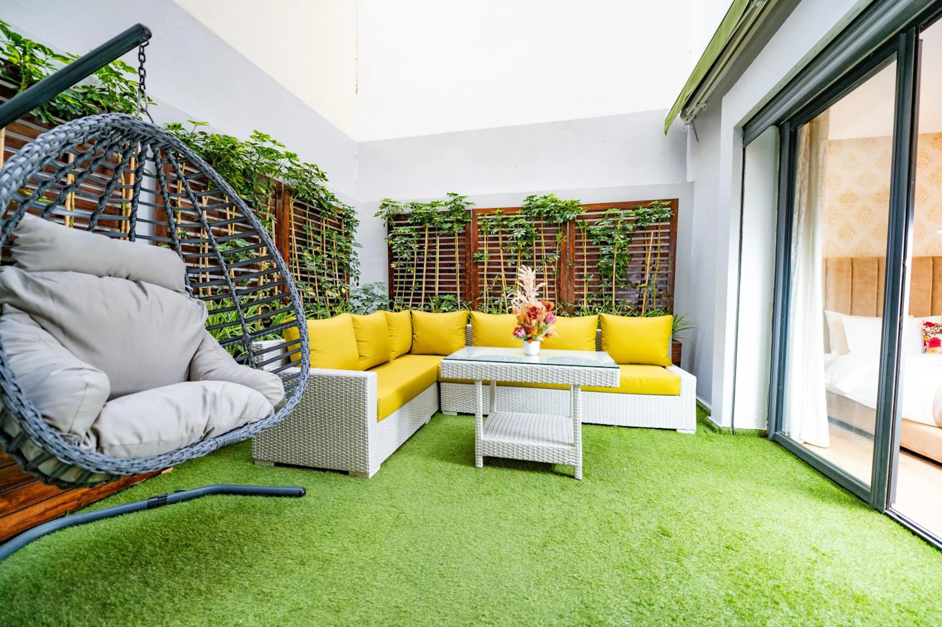 Patio in Family Aparthotel