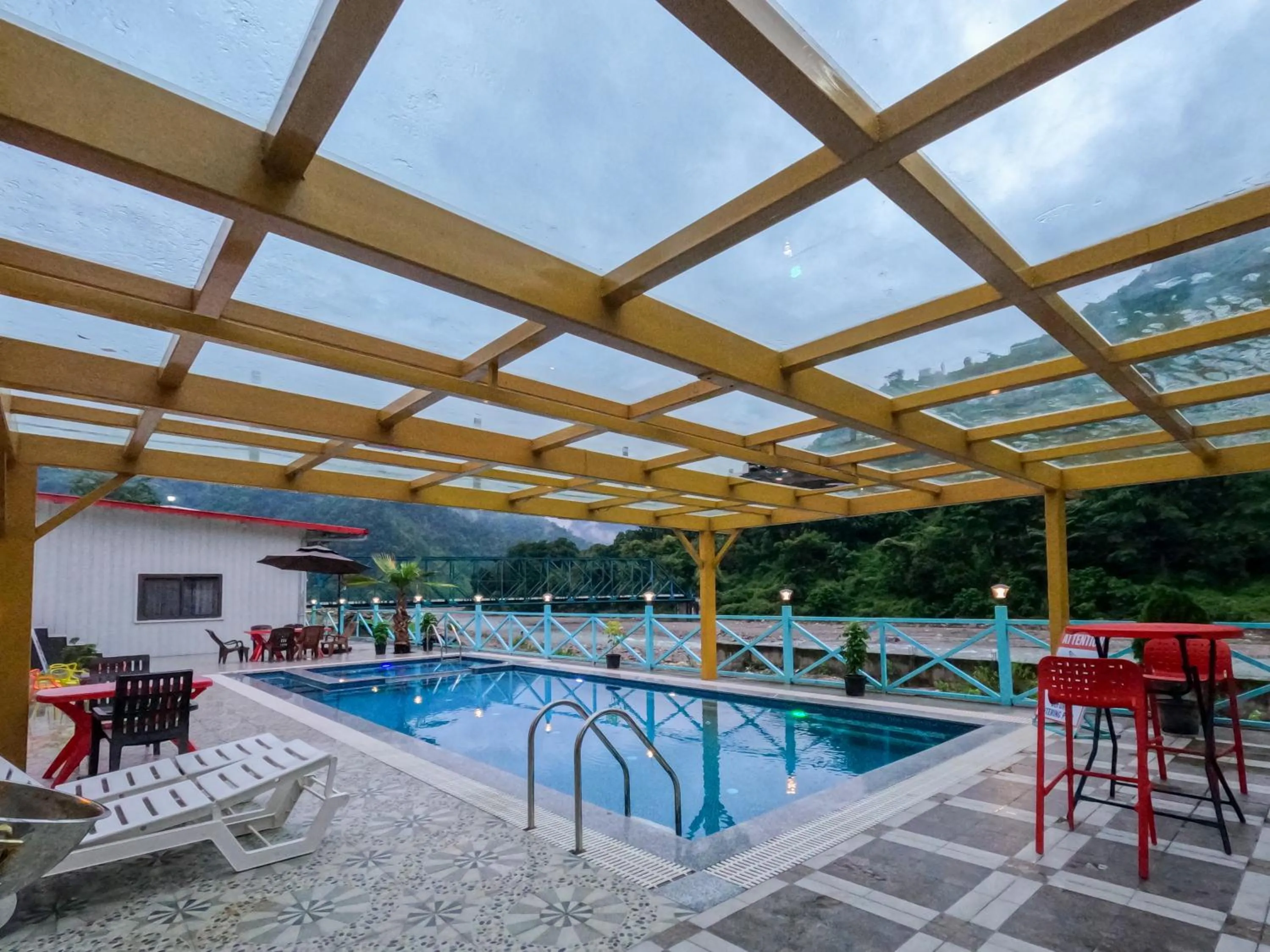 Swimming pool in MR River Resort - Mohanchatti Rishikesh