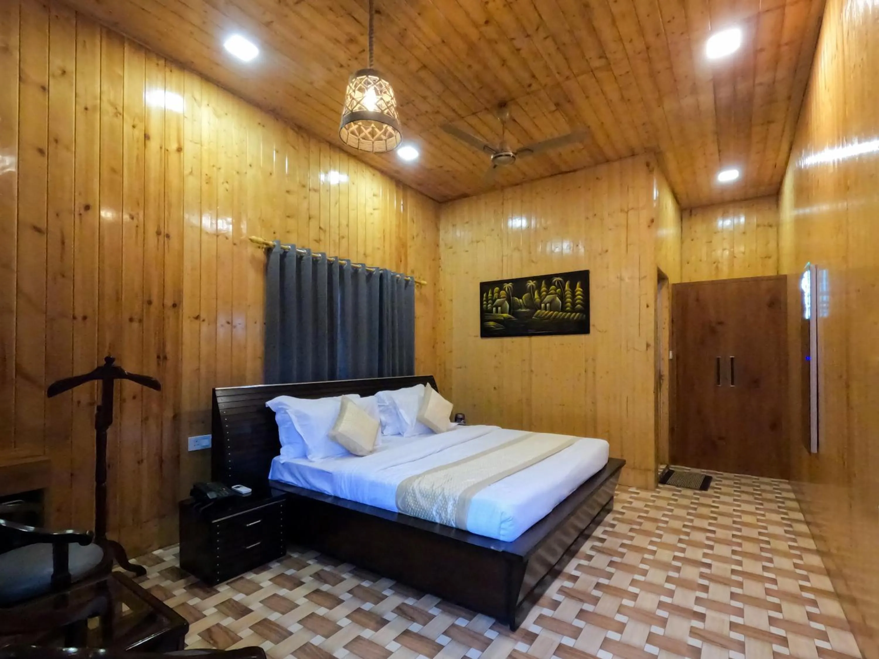 Bedroom in MR River Resort - Mohanchatti Rishikesh
