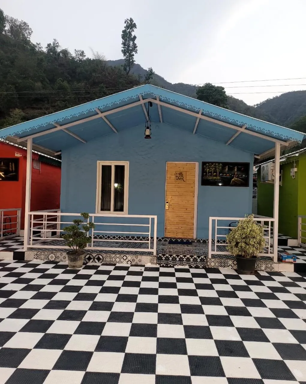 Facade/entrance in MR River Resort - Mohanchatti Rishikesh